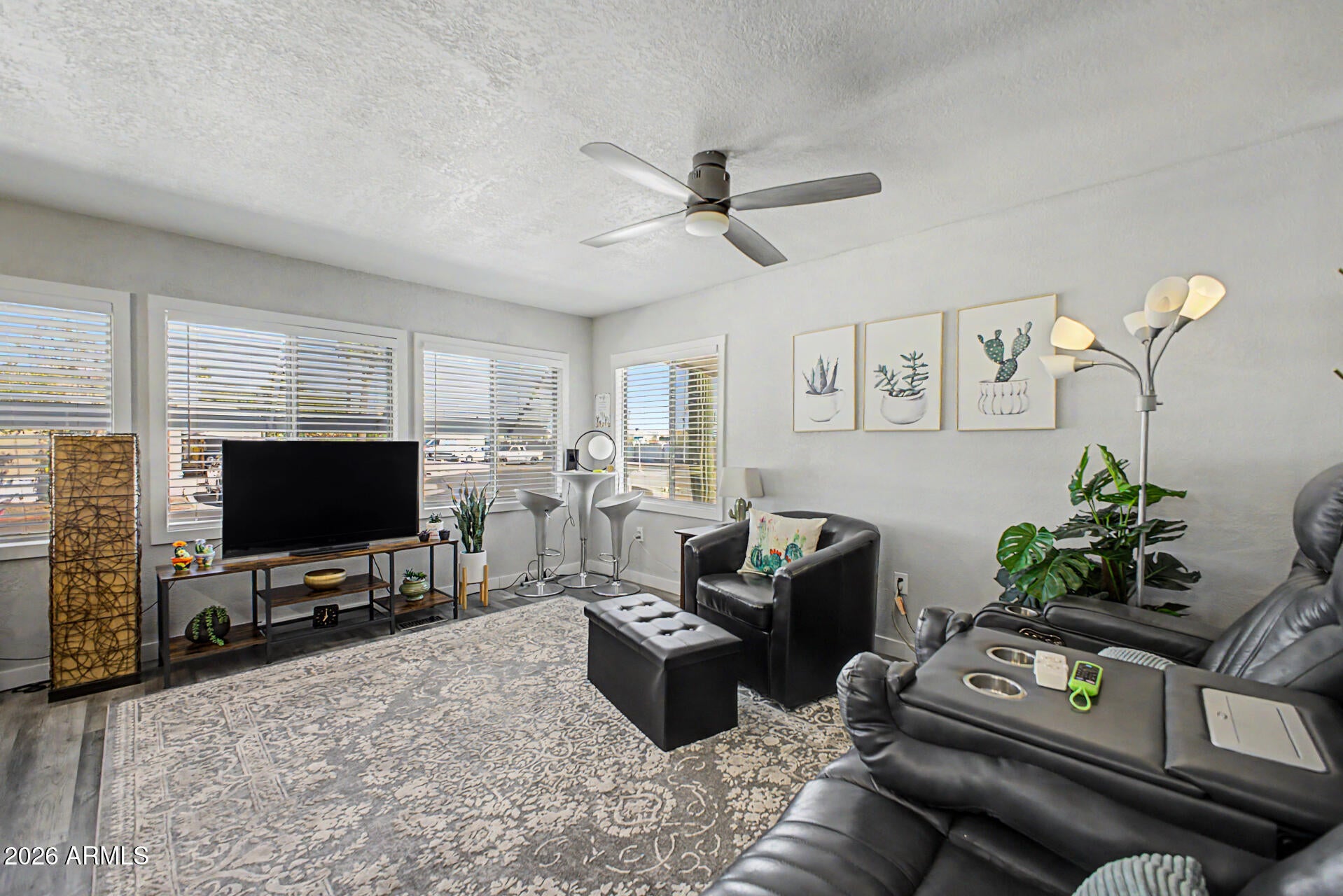 2650 W UNION HILLS Drive 156