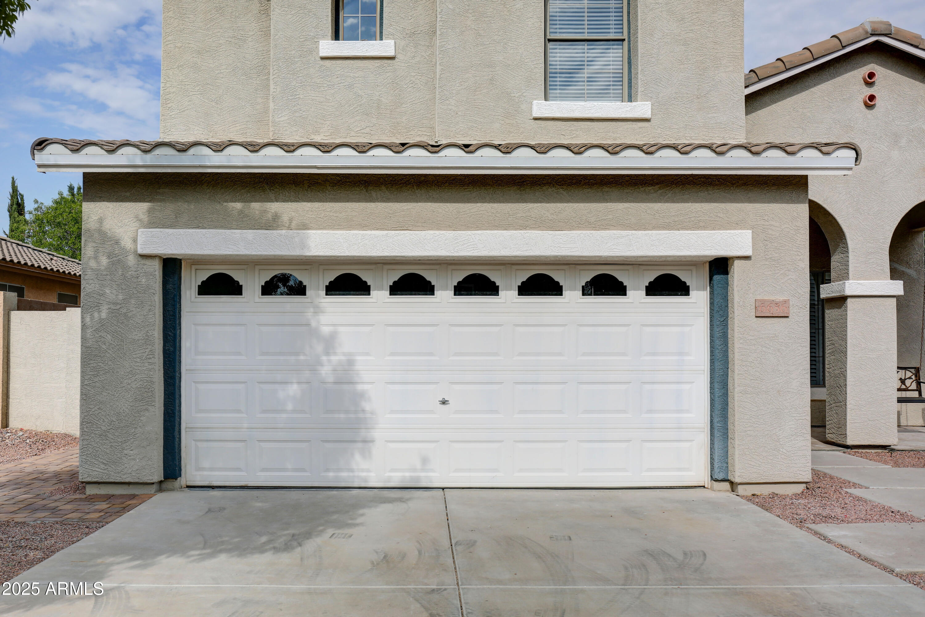 6656 S CLASSIC Way