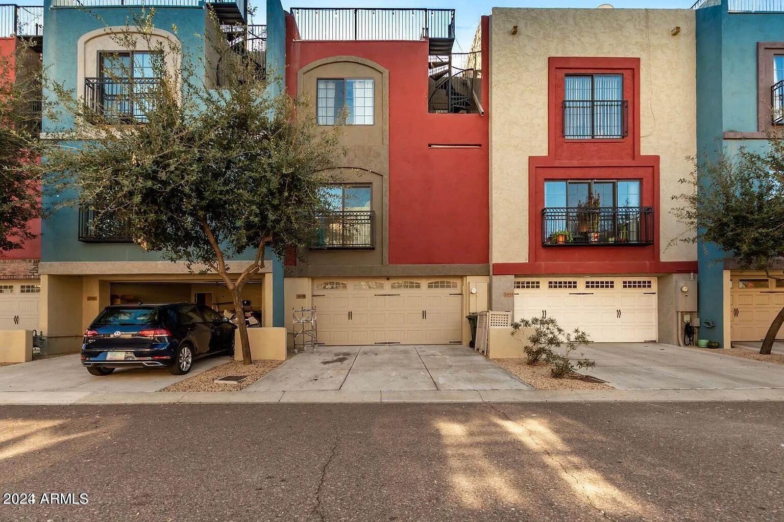 3447 E Lance Lane