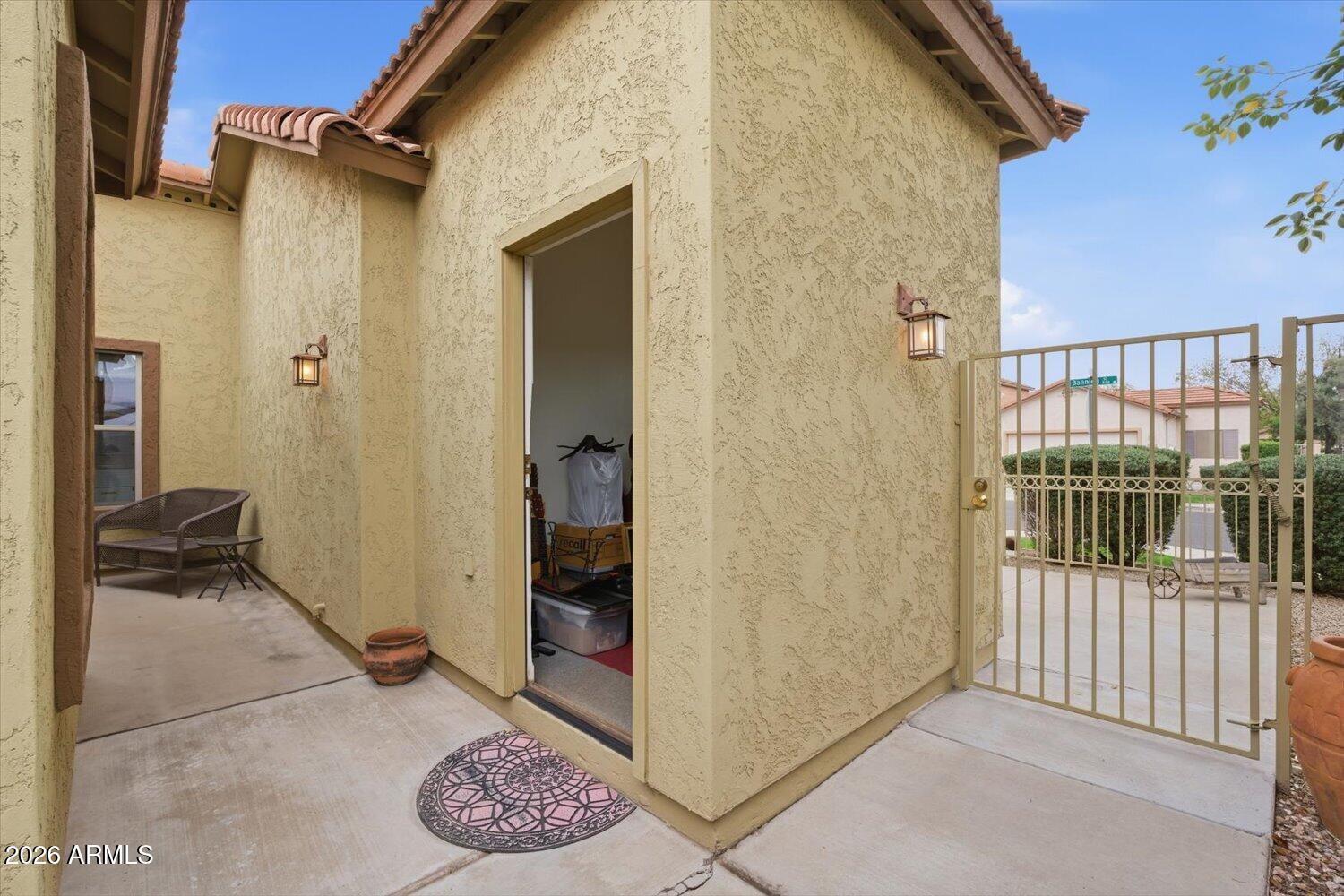 917 S BANNING Street