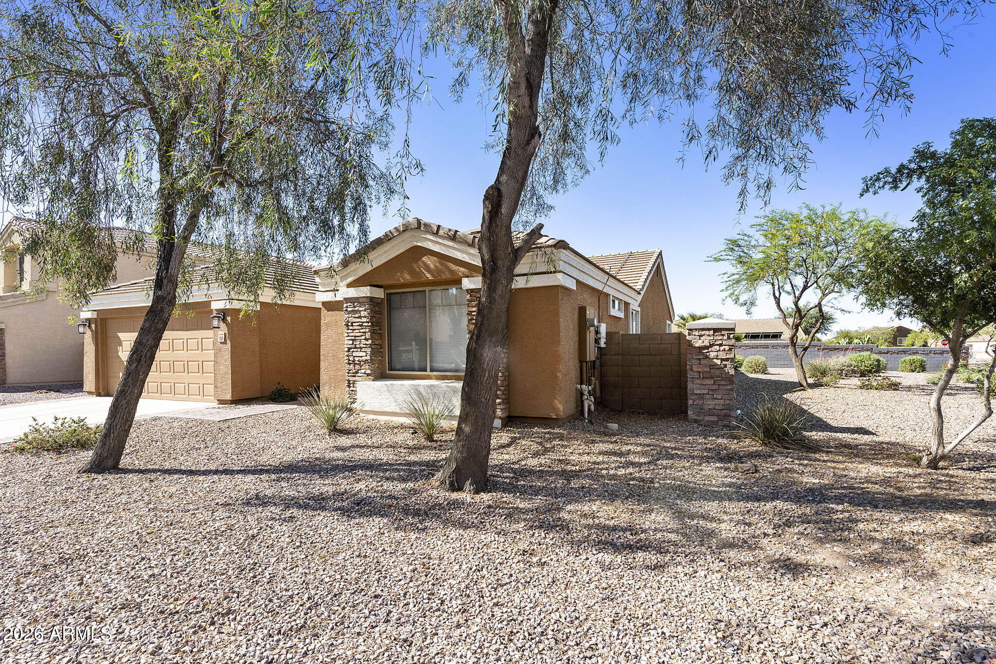 1243 W CASTLE Drive