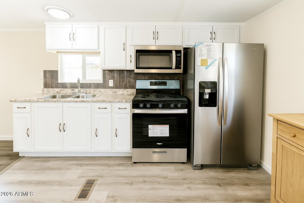 Photo of 3405 S Tomahawk Road Rd #301, Apache Junction, AZ 85119 (MLS # 7095575)