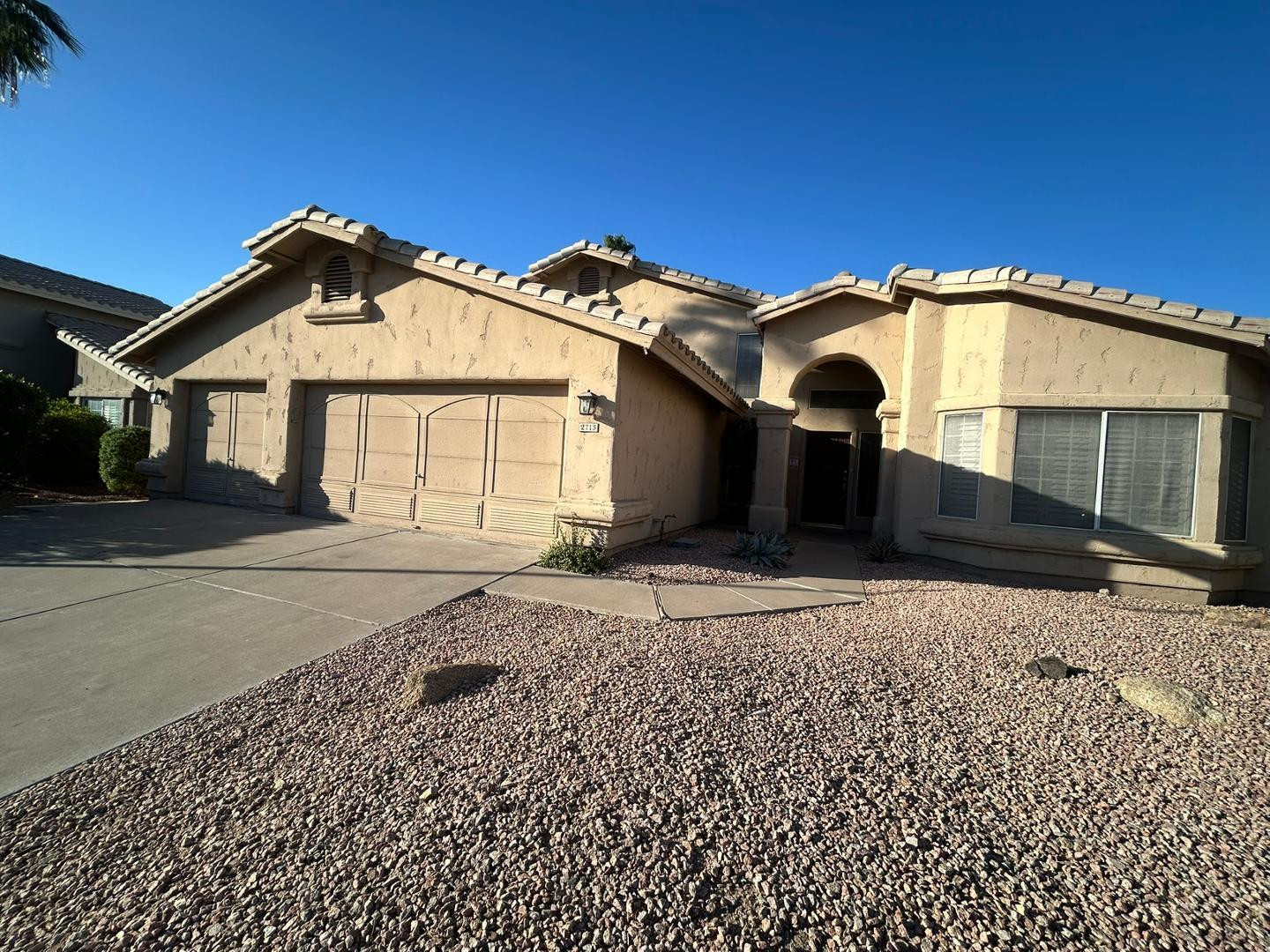 2713 E Verbena Drive