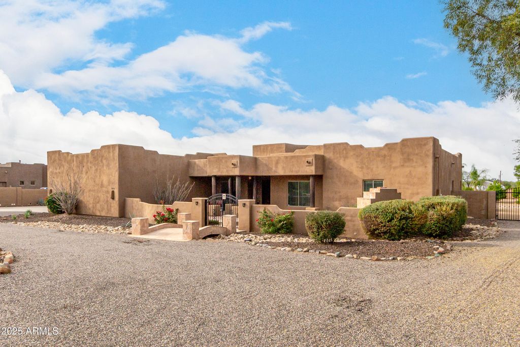 Photo of 36830 N 28th Street, Cave Creek, AZ 85331 (MLS # 6959868)