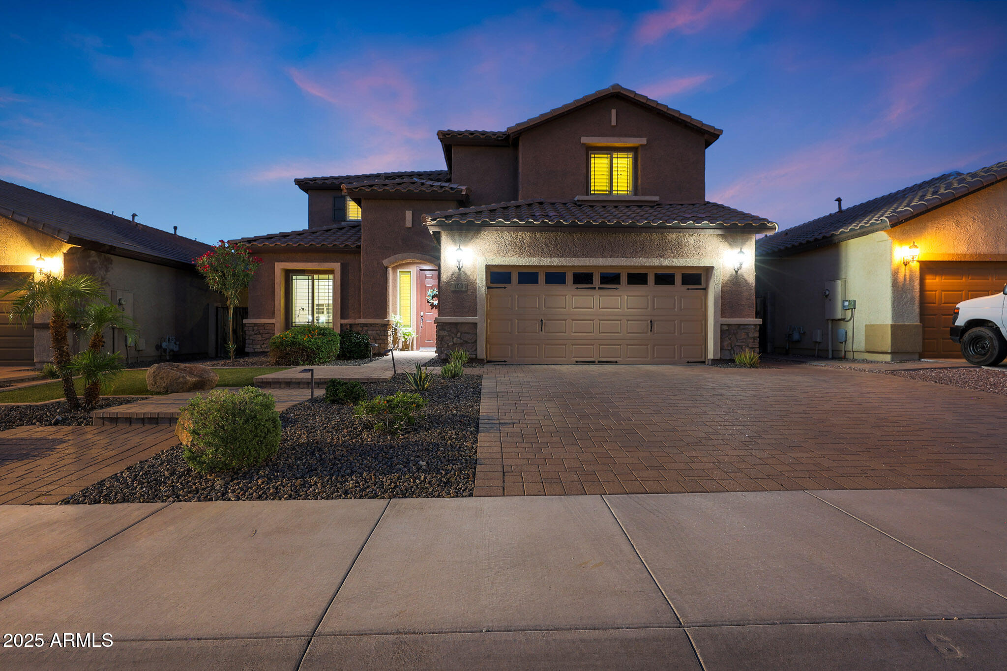 10746 W DESERT ELM Lane