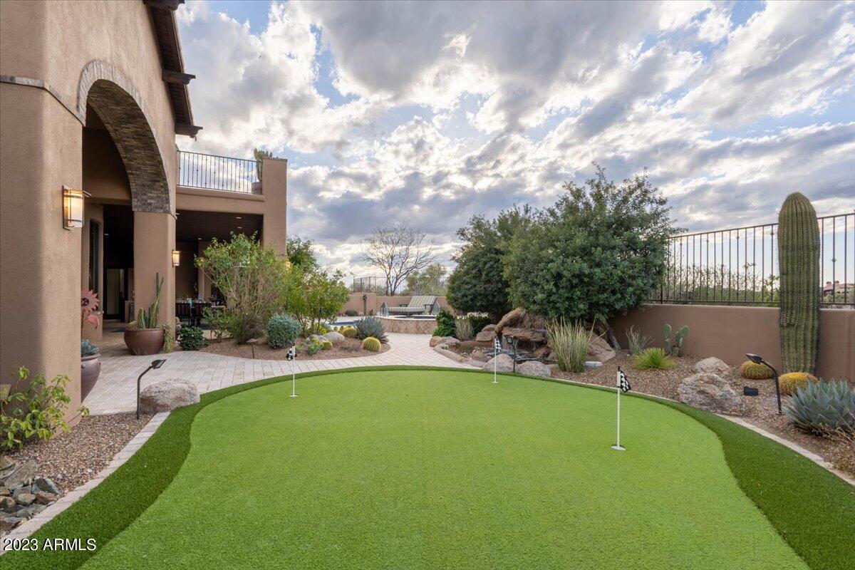 Mirabel Club - Residential