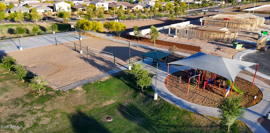 Photo of 12562 W Chase Lane, Avondale, AZ 85323 (MLS # 6927924)