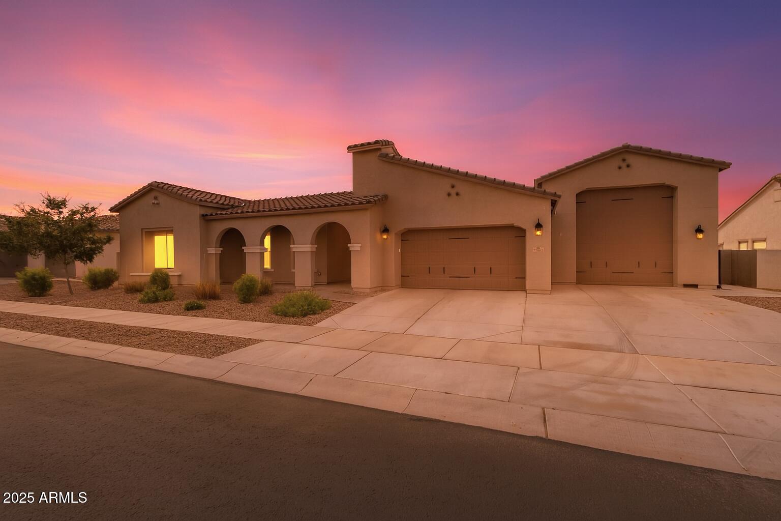 Homes for Sale in Queen Creek Arizona 1 22863 E RUSSET Road