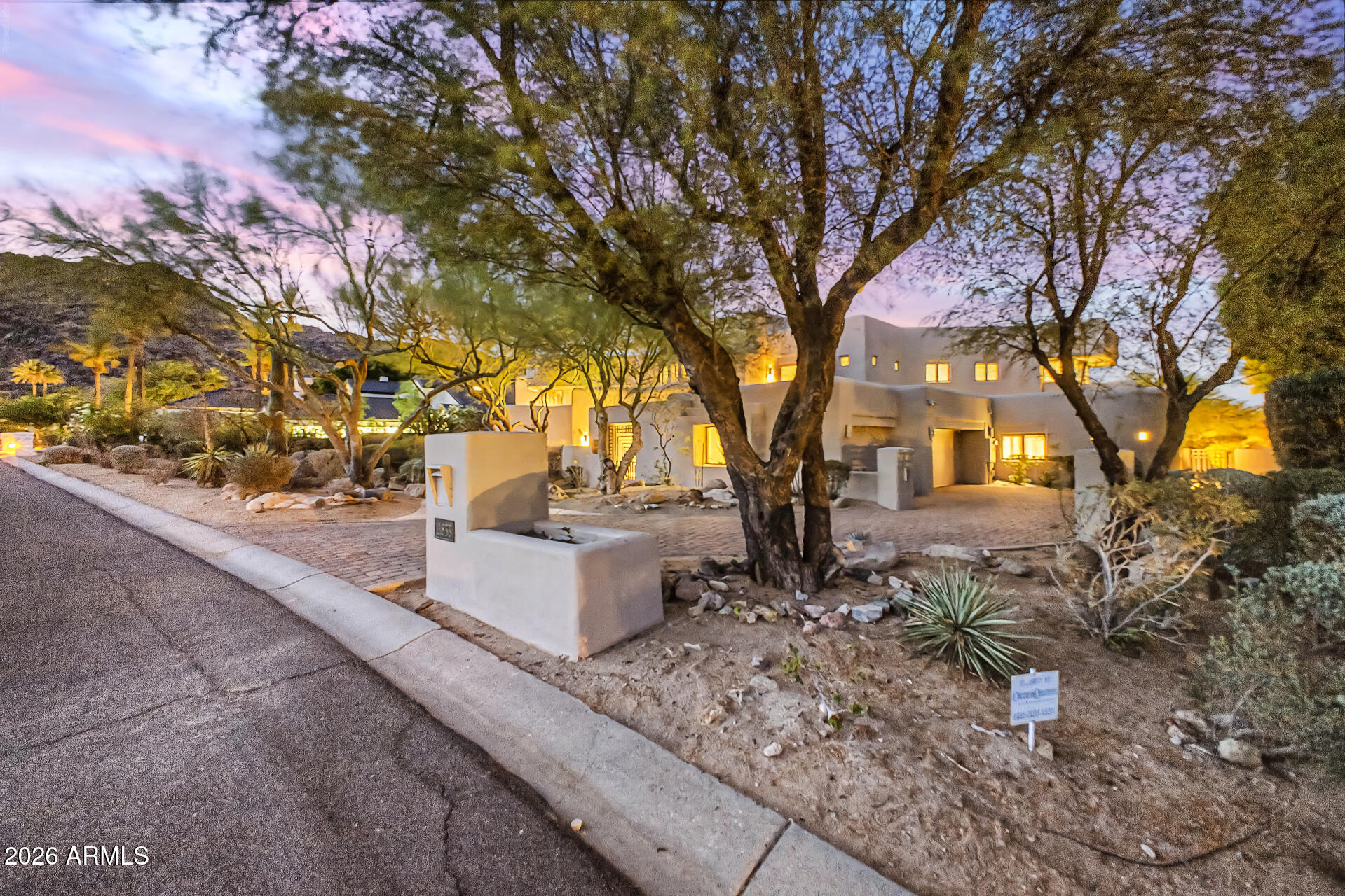 11833 S MONTEZUMA Court