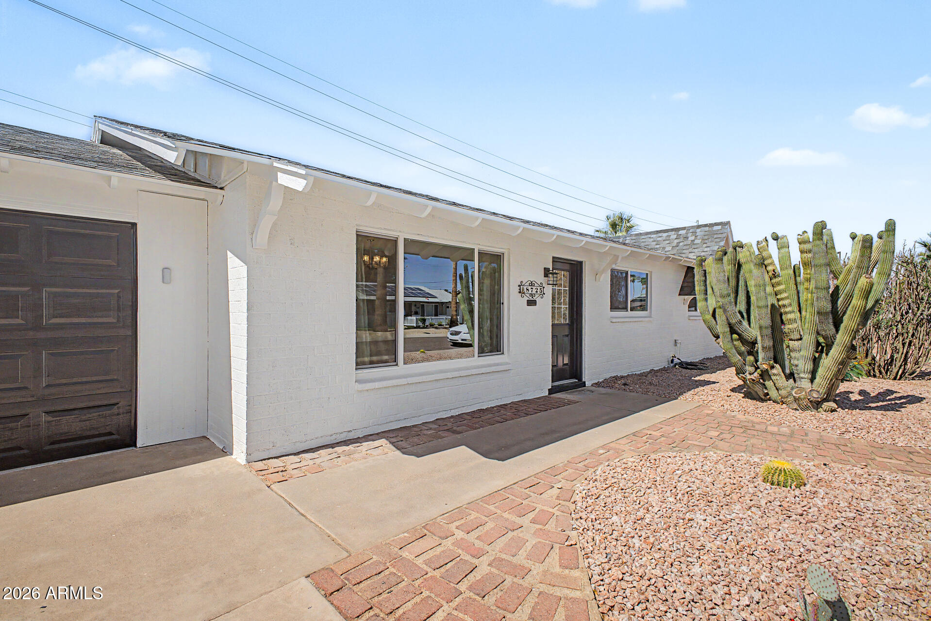 8725 E CORONADO Road