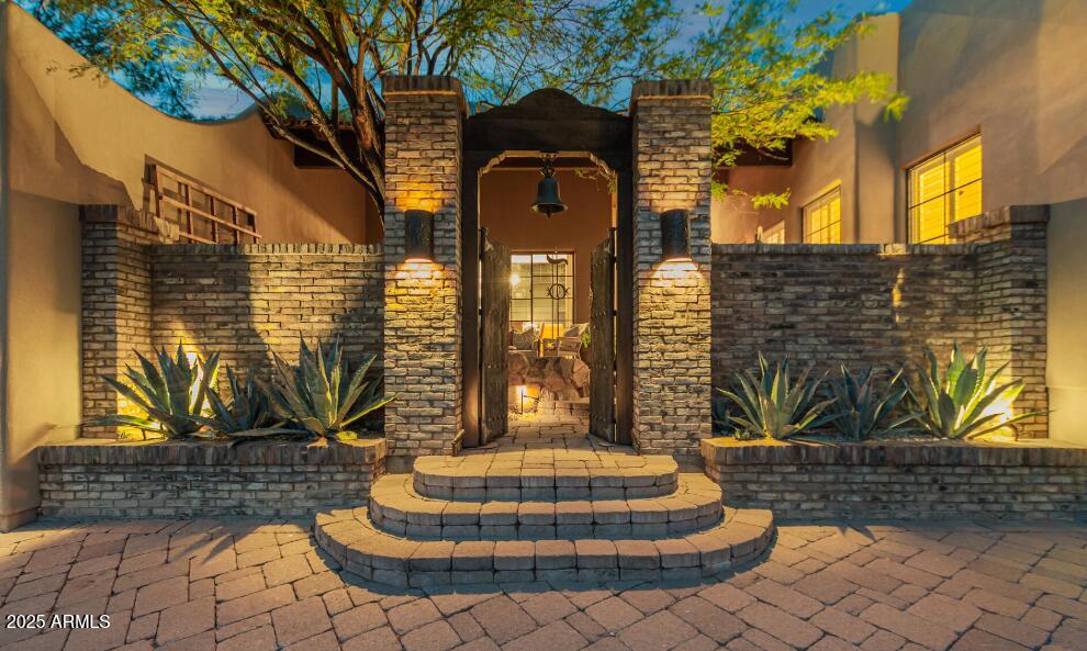 14398 E CORRINE Drive