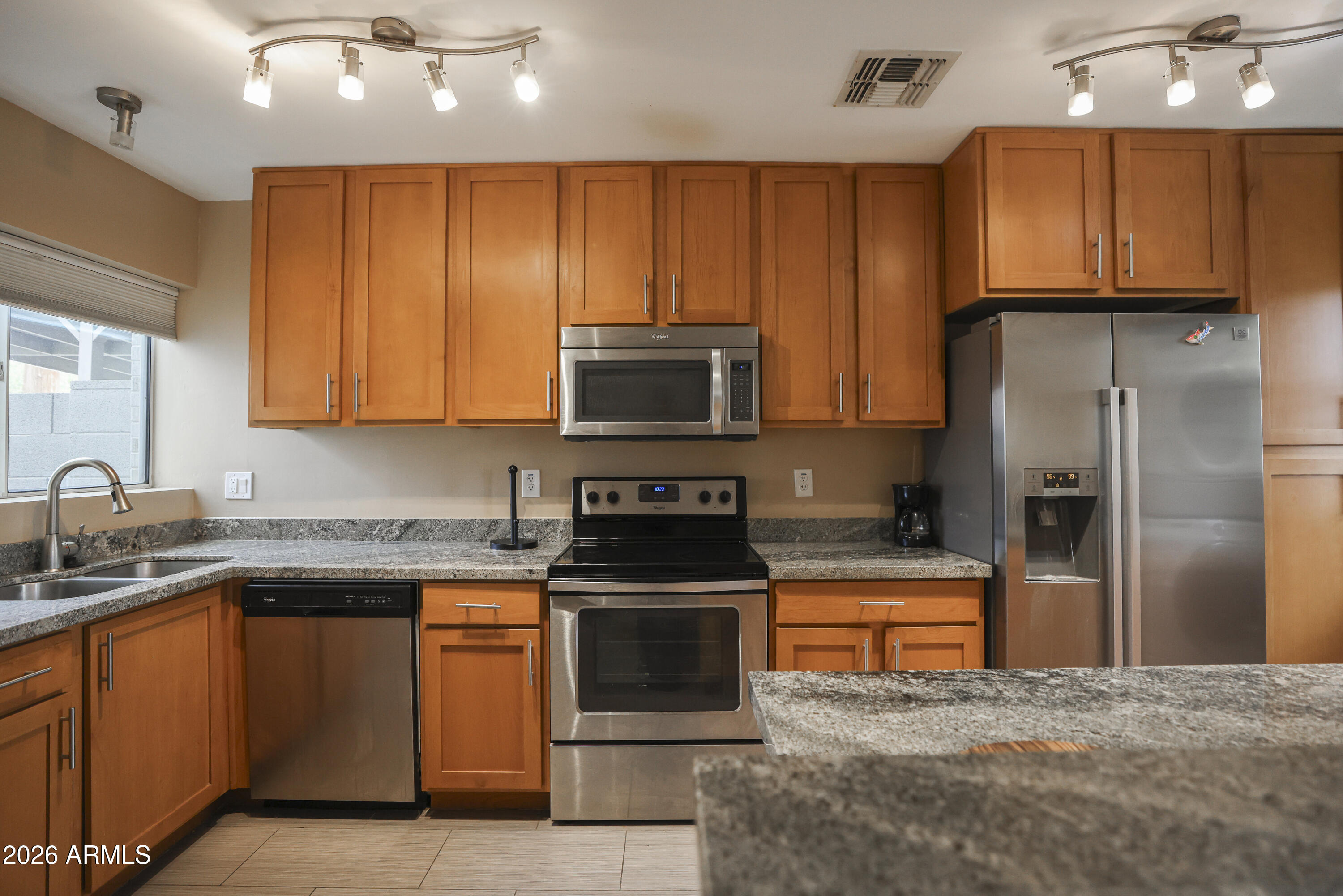 925 W MCDOWELL Road 108