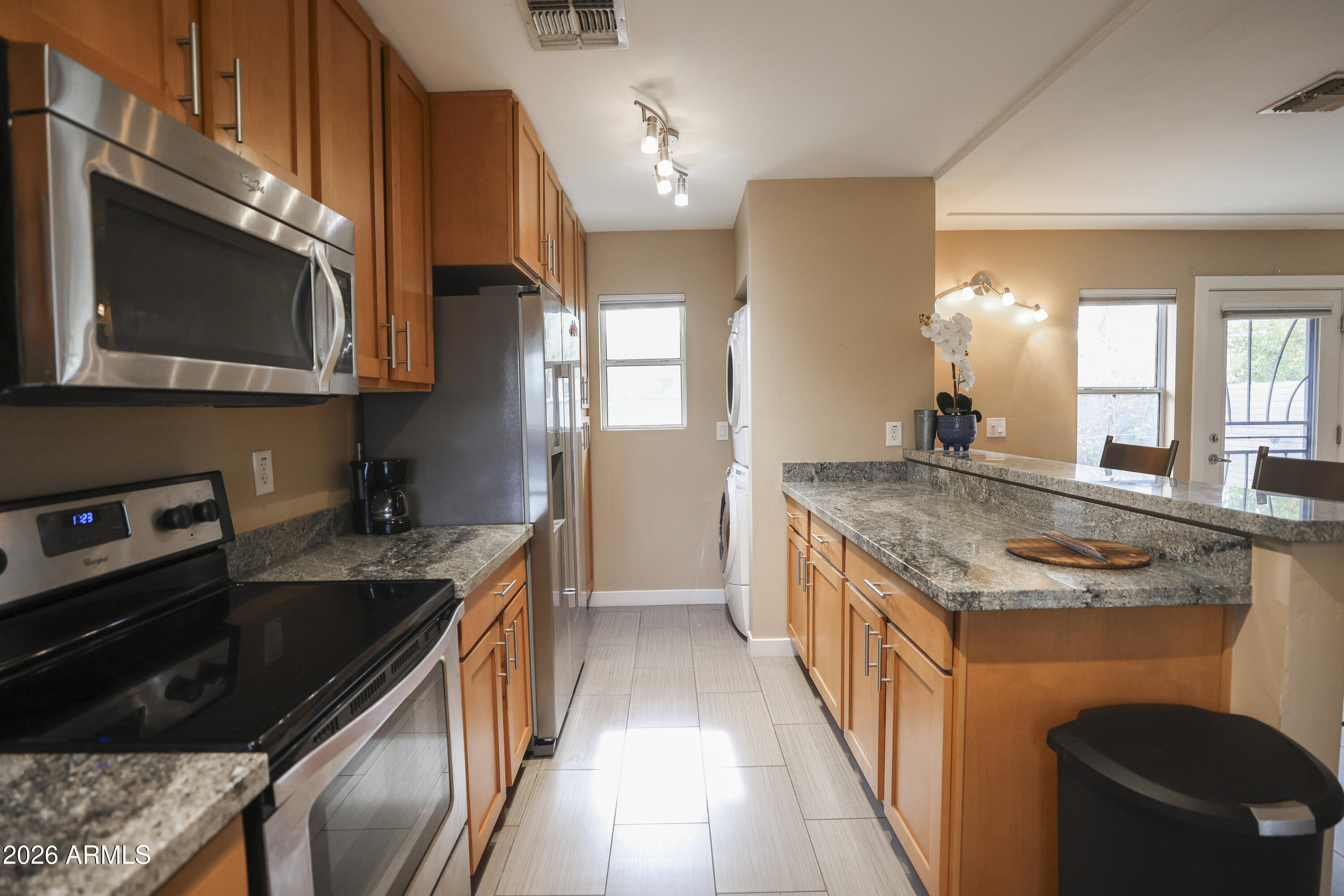 925 W MCDOWELL Road 108