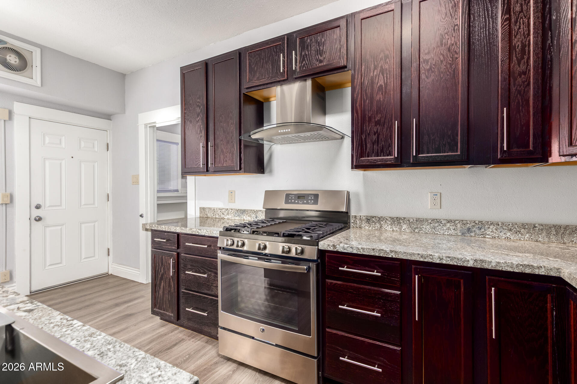 818 N 7TH Street Apt 2