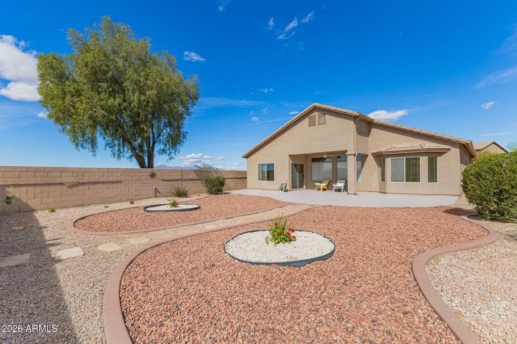 Photo of 44401 W Buckhorn Trail, Maricopa, AZ 85138 (MLS # 6975876)