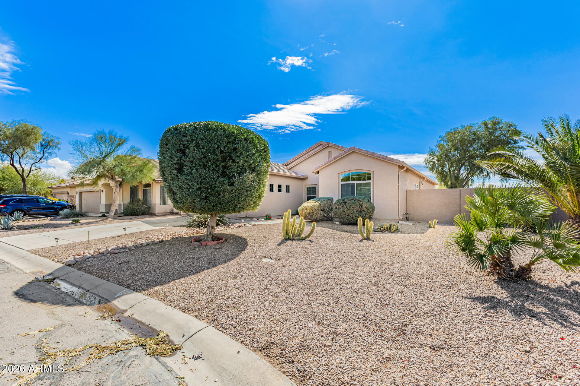 44401 W BUCKHORN Trail