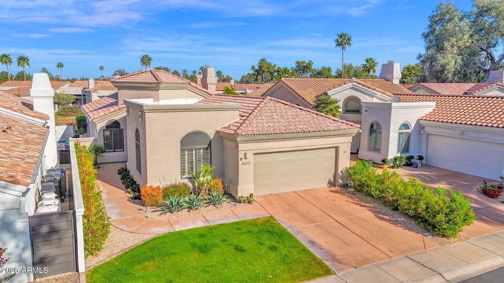 Photo of 8272 E Cortez Drive, Scottsdale, AZ 85260 (MLS # 7001057)