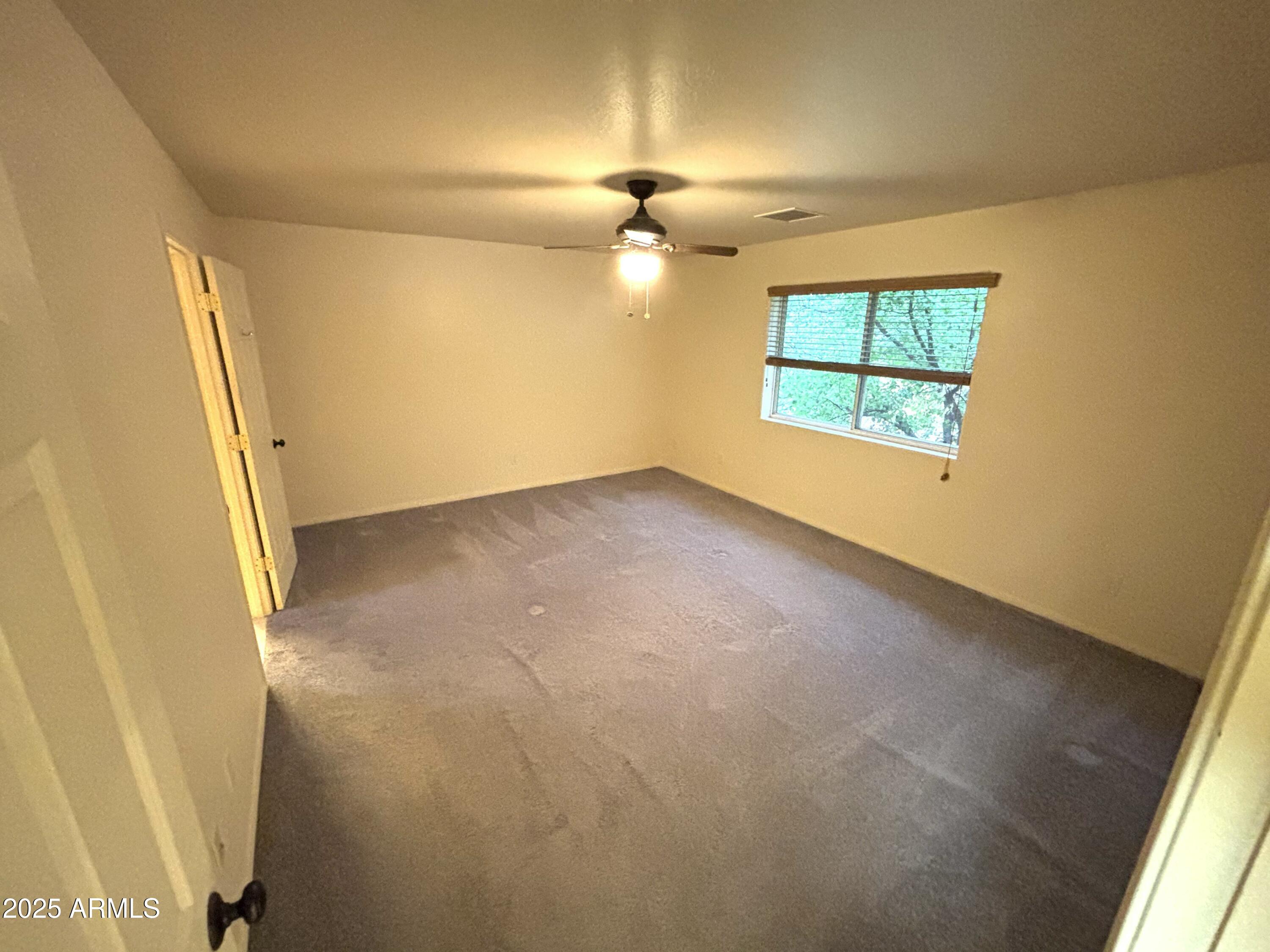 3329 E CAVE VIEW Lane