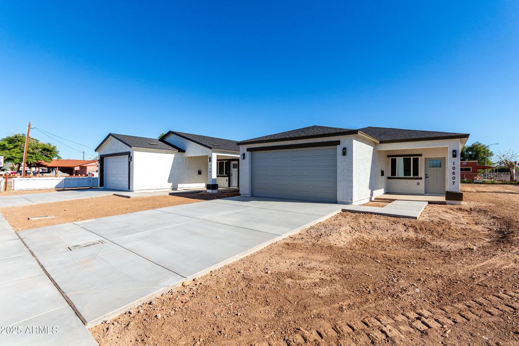 Photo of 10607 N 81st Avenue, Peoria, AZ 85345 (MLS # 6957983)