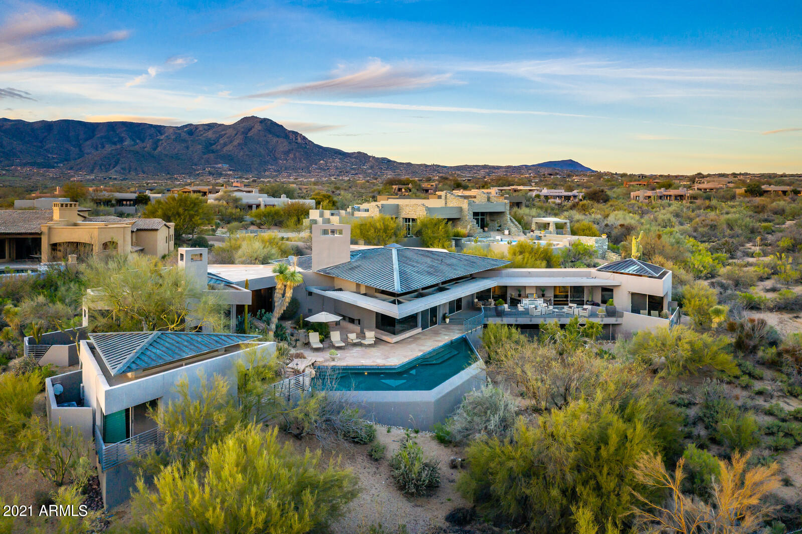 DESERT MOUNTAIN - Residential