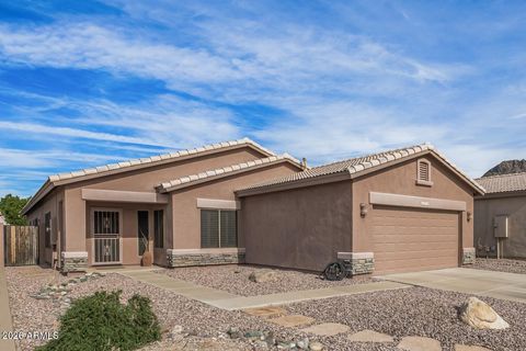 6618 W HONEYSUCKLE Drive W Phoenix AZ 85083