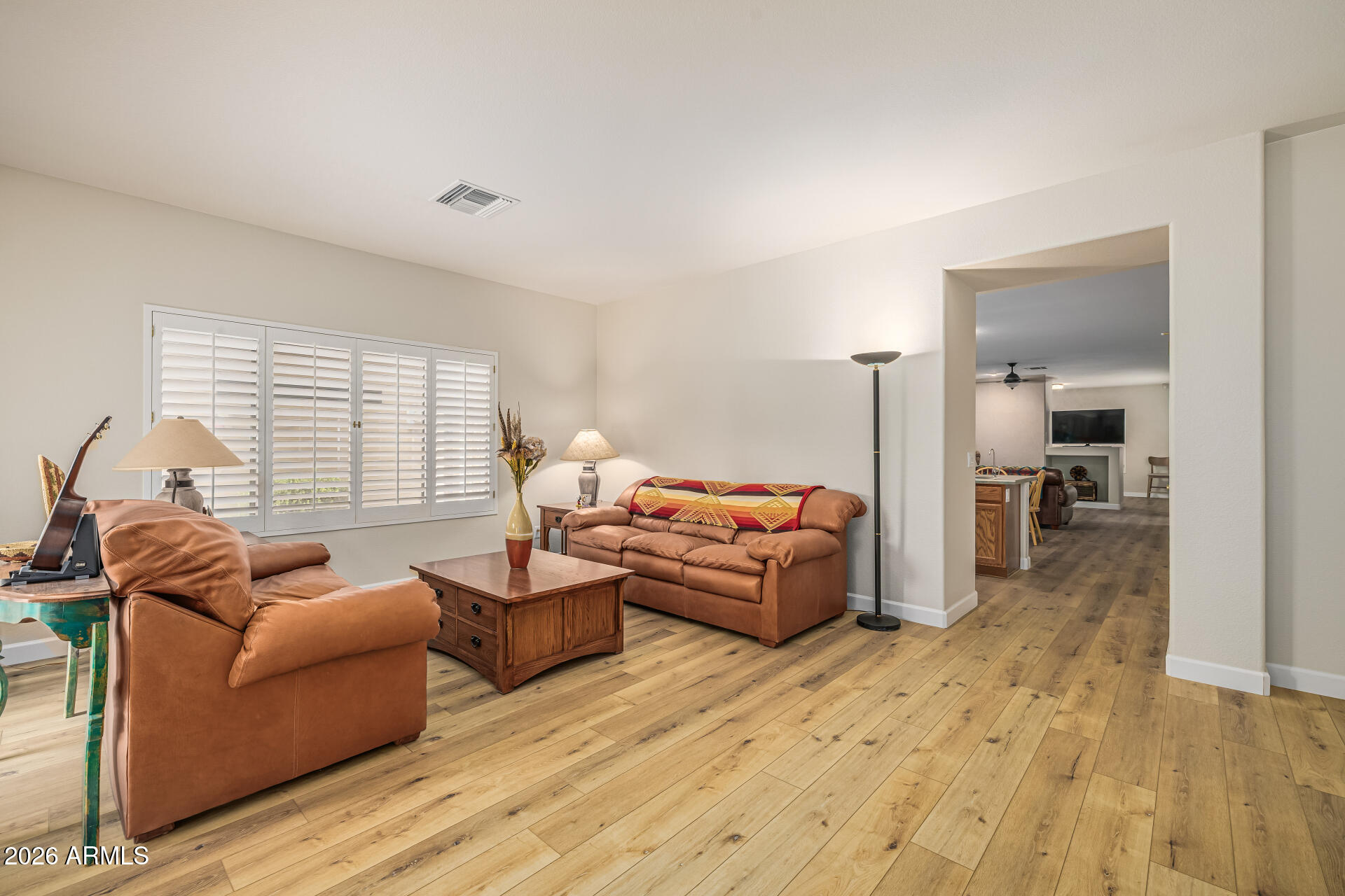 6618 W HONEYSUCKLE Drive W