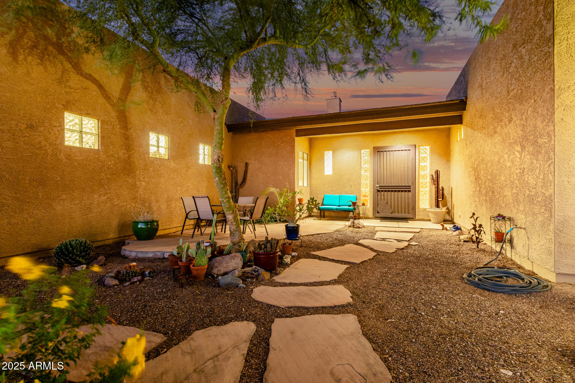 6619 E QUAIL HIDEAWAY Lane