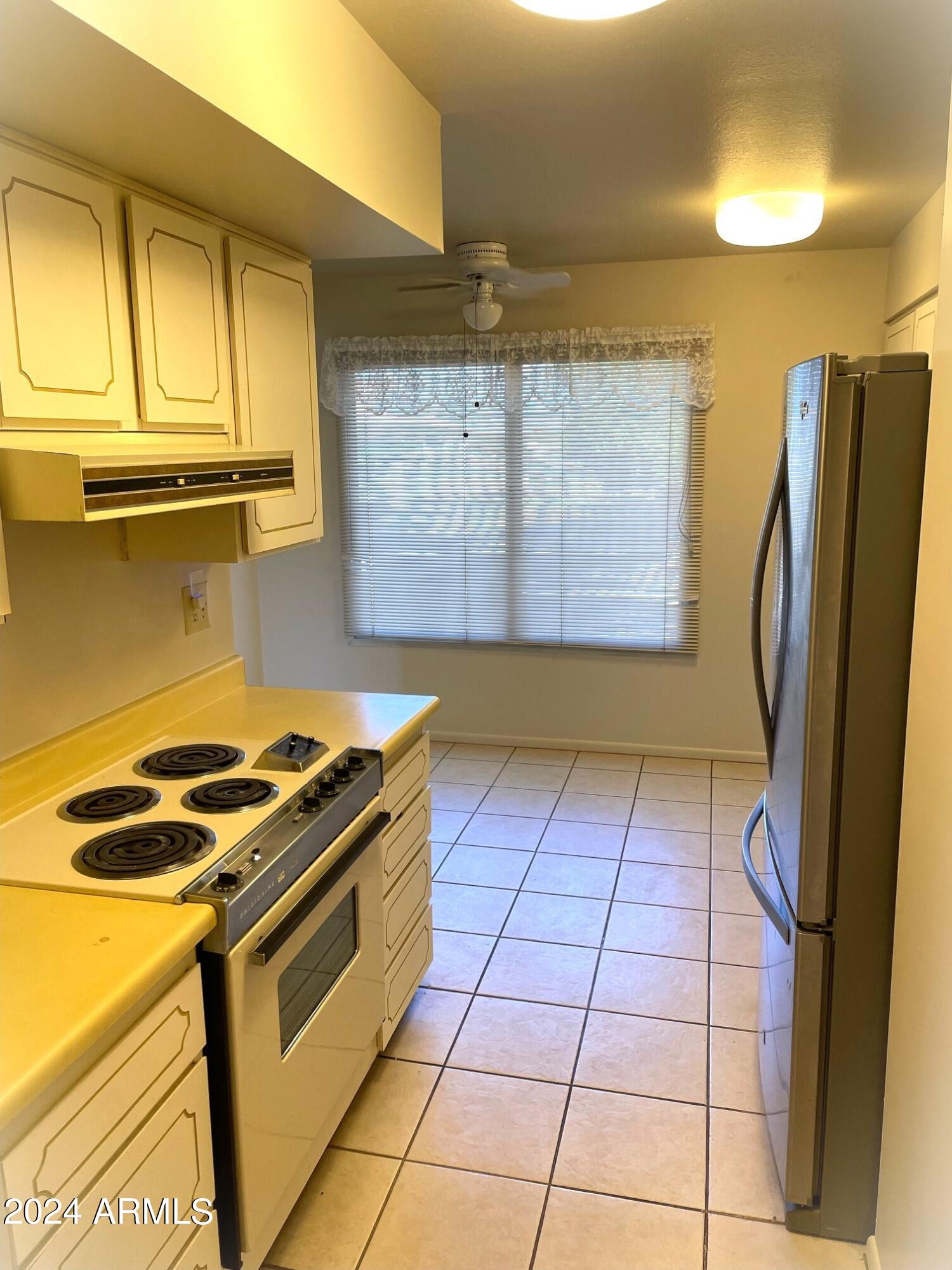 12407 N CANTATA Court