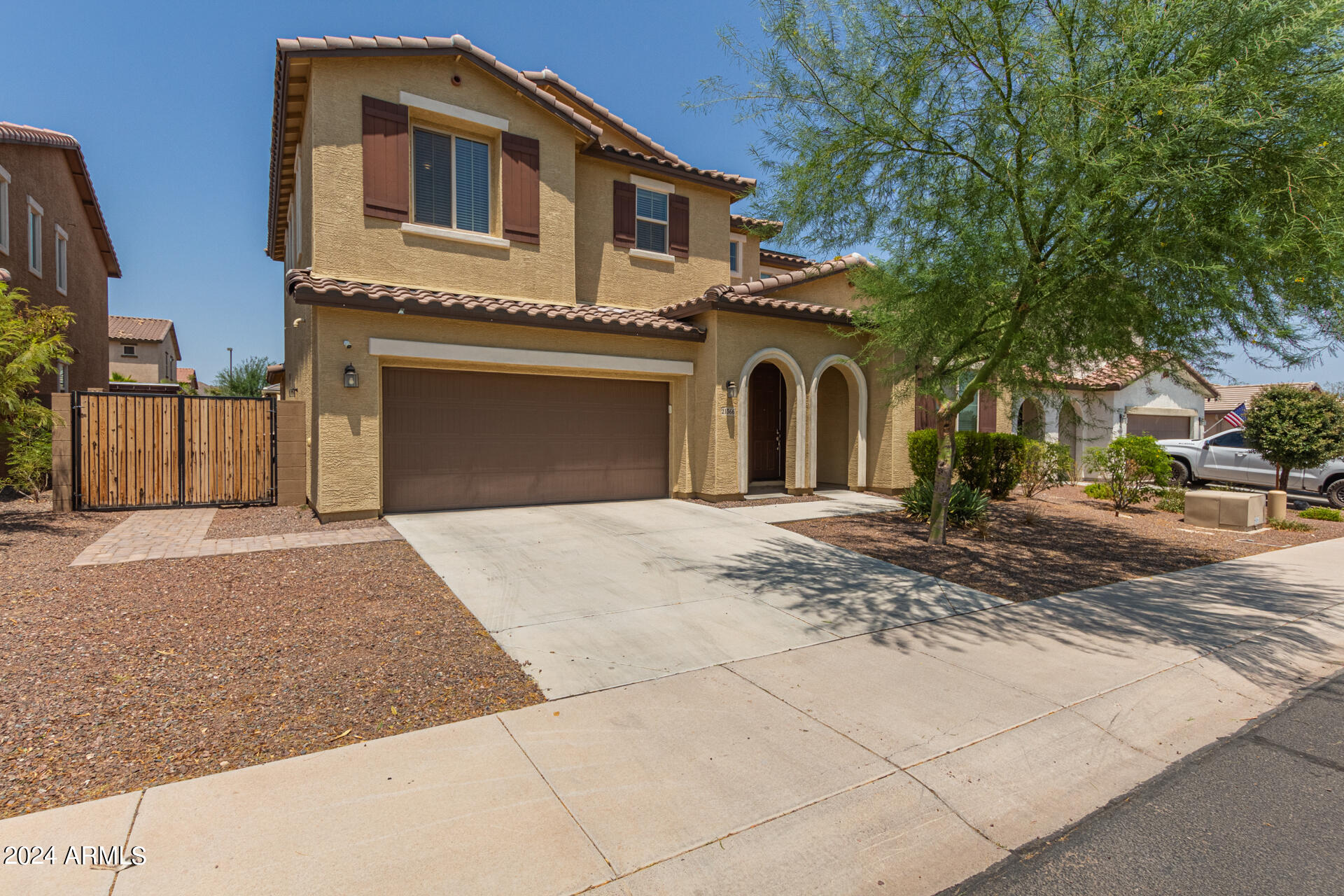 21366 W ALMERIA Road