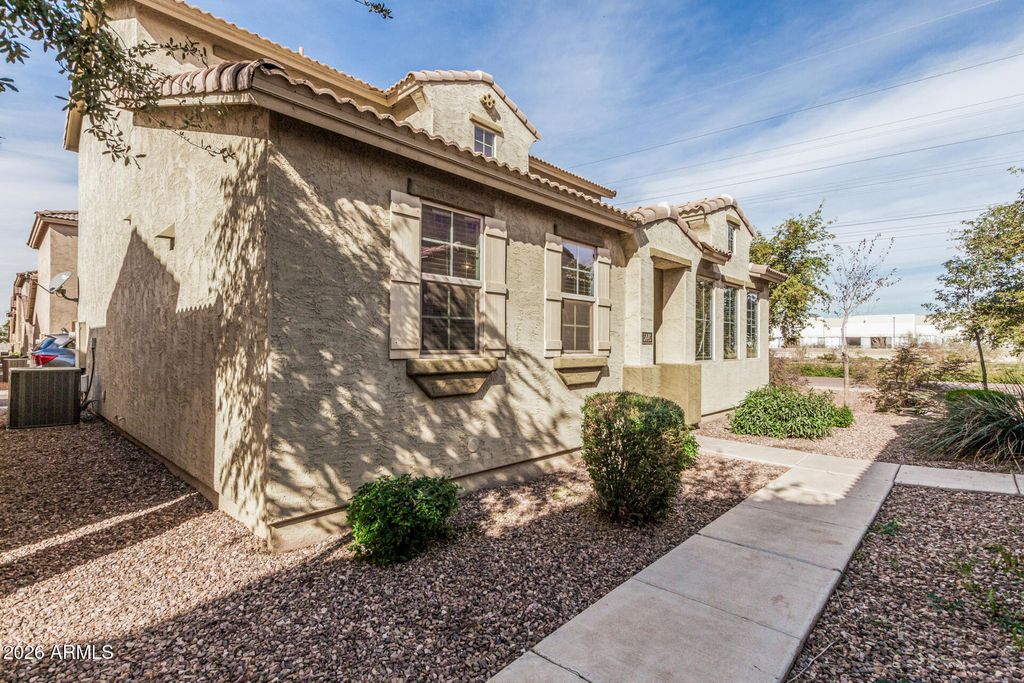 Photo of 5446 W Fulton Street, Phoenix, AZ 85043 (MLS # 6976767)