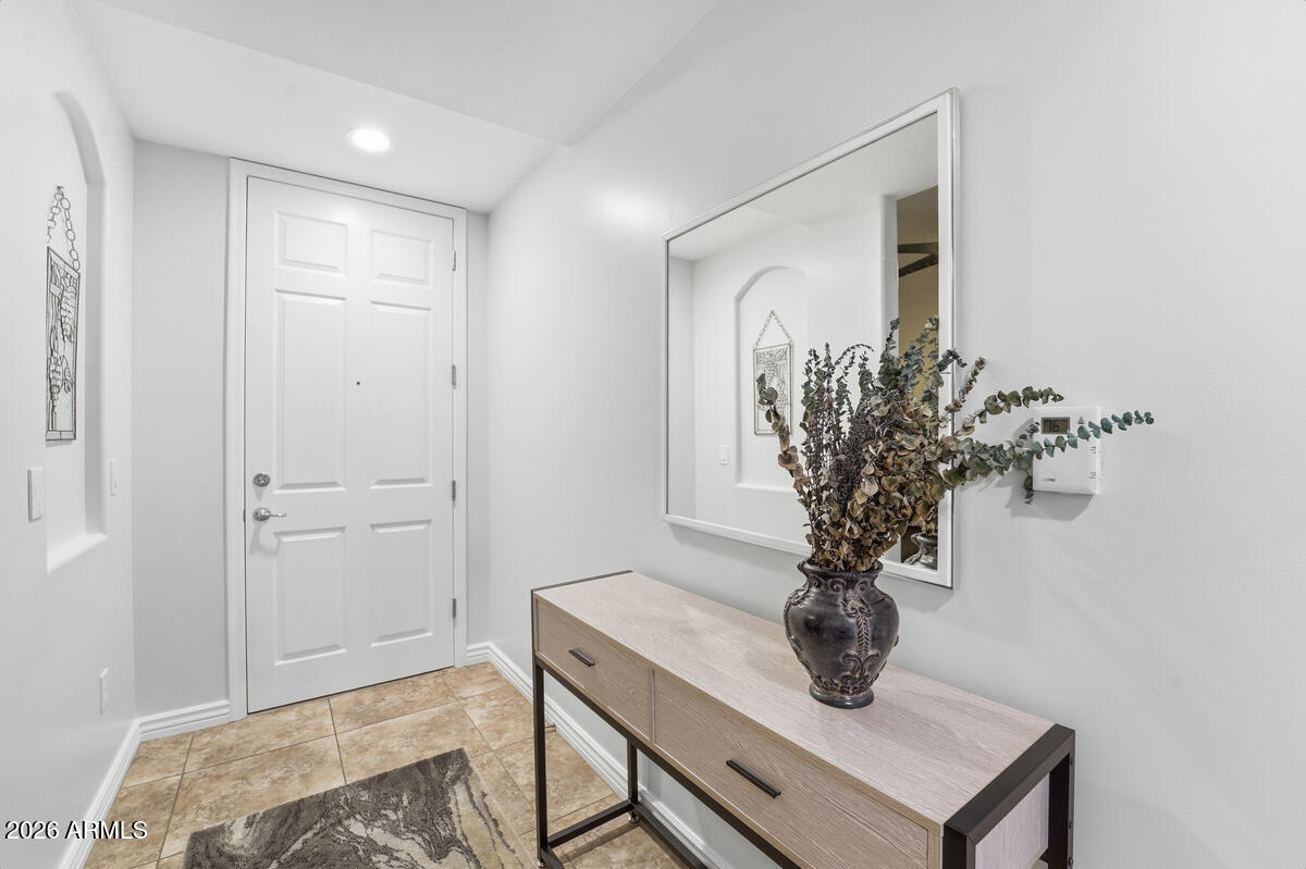 5350 E DEER VALLEY Drive 1260