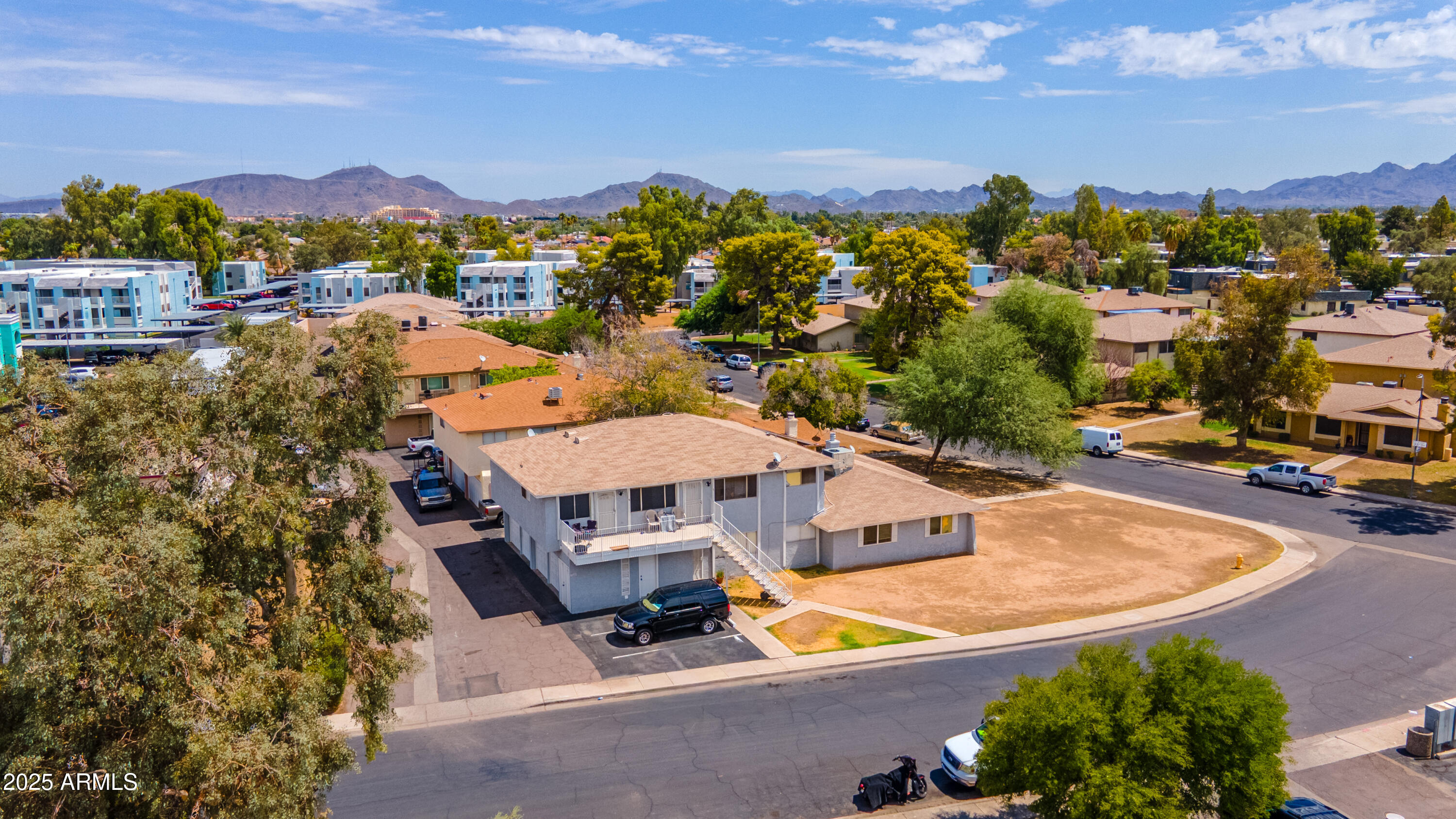 8108 N 33RD Drive