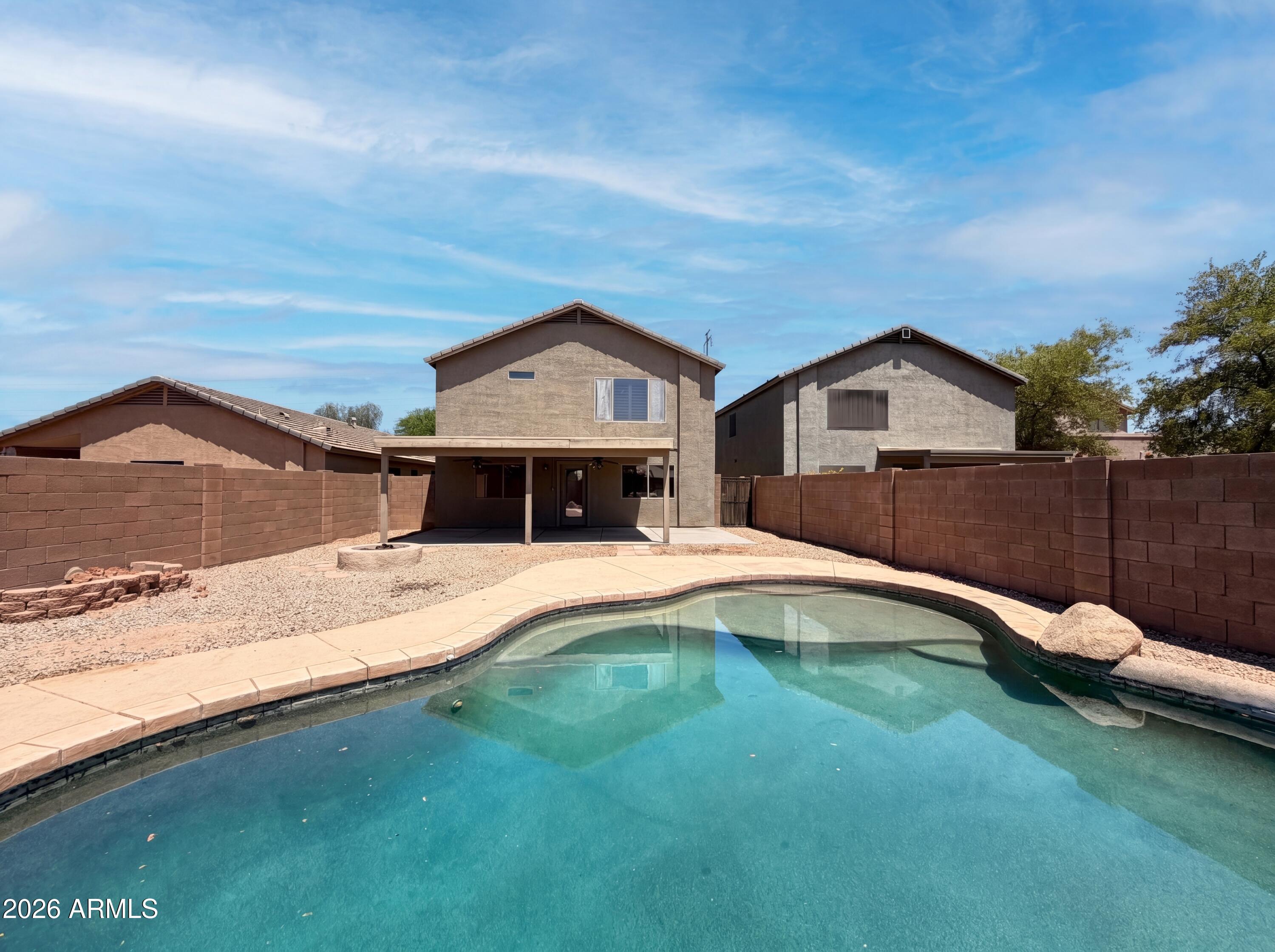 22524 N DAVIS Way