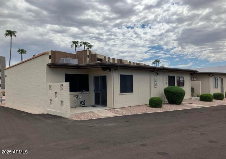 440 S PARKCREST -- 22