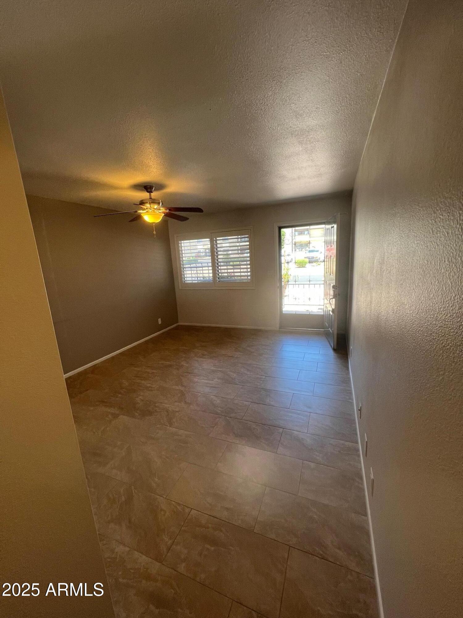 440 S PARKCREST -- 22