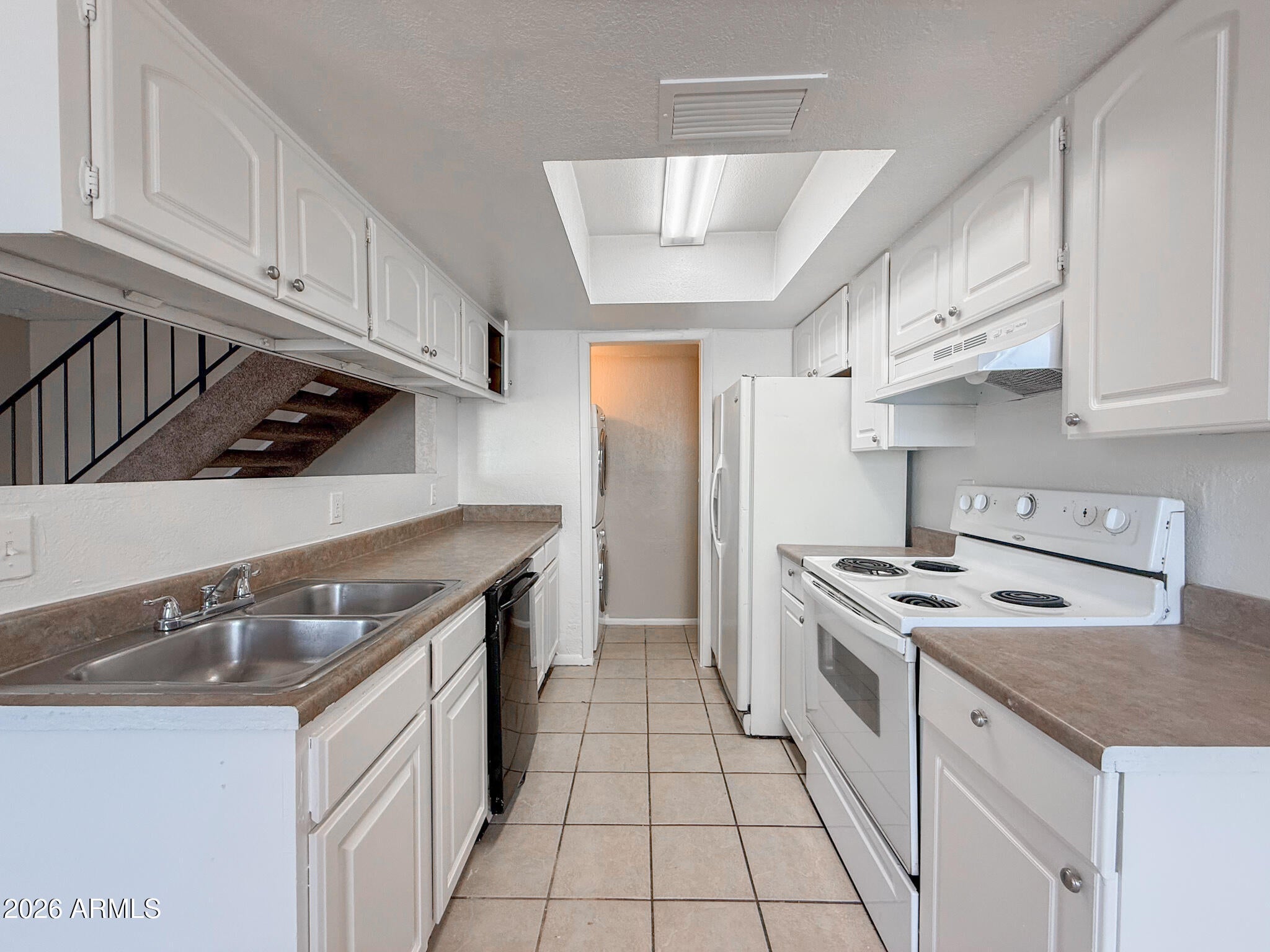 2625 W OCOTILLO Road 2
