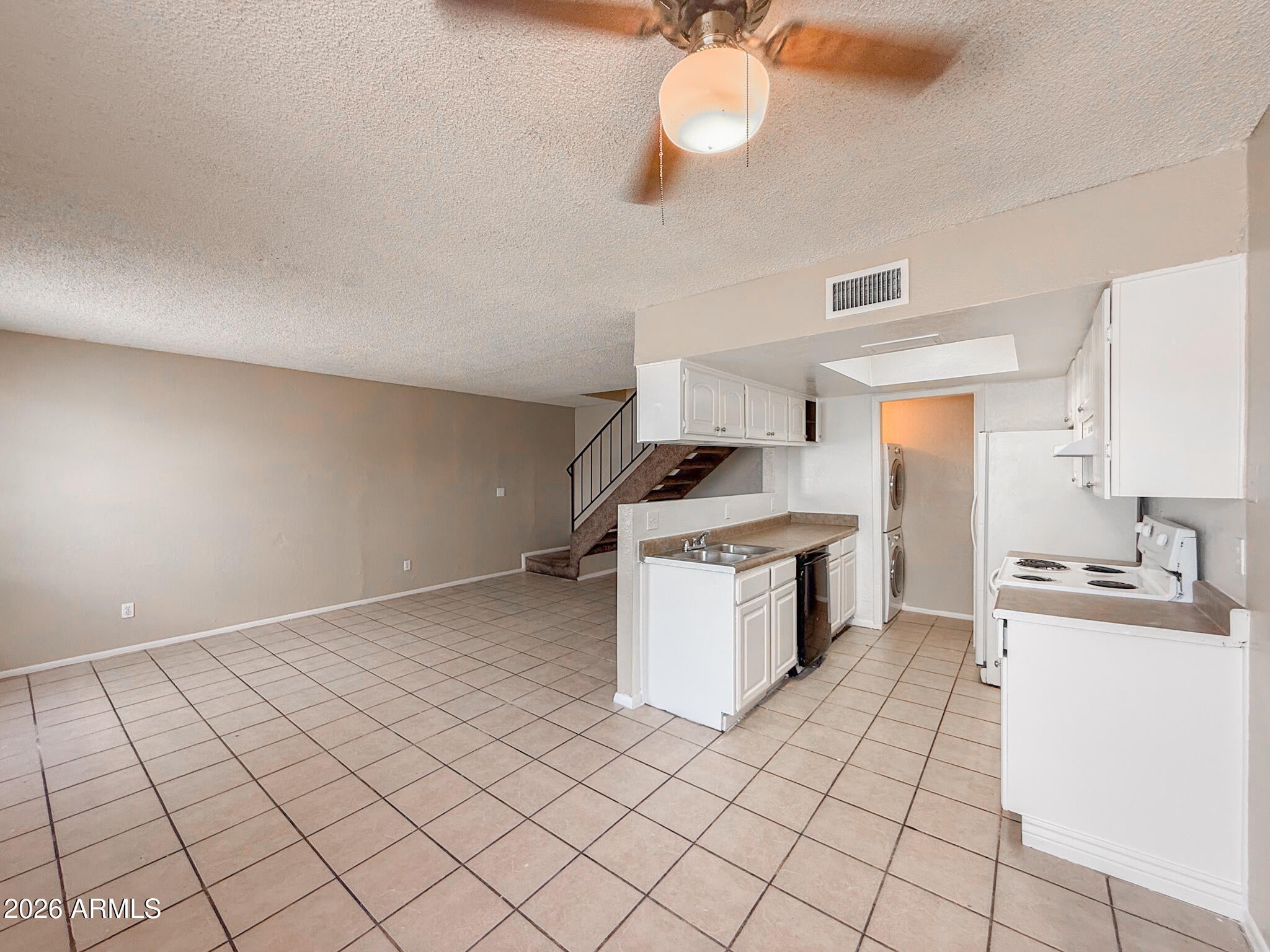 2625 W OCOTILLO Road 2