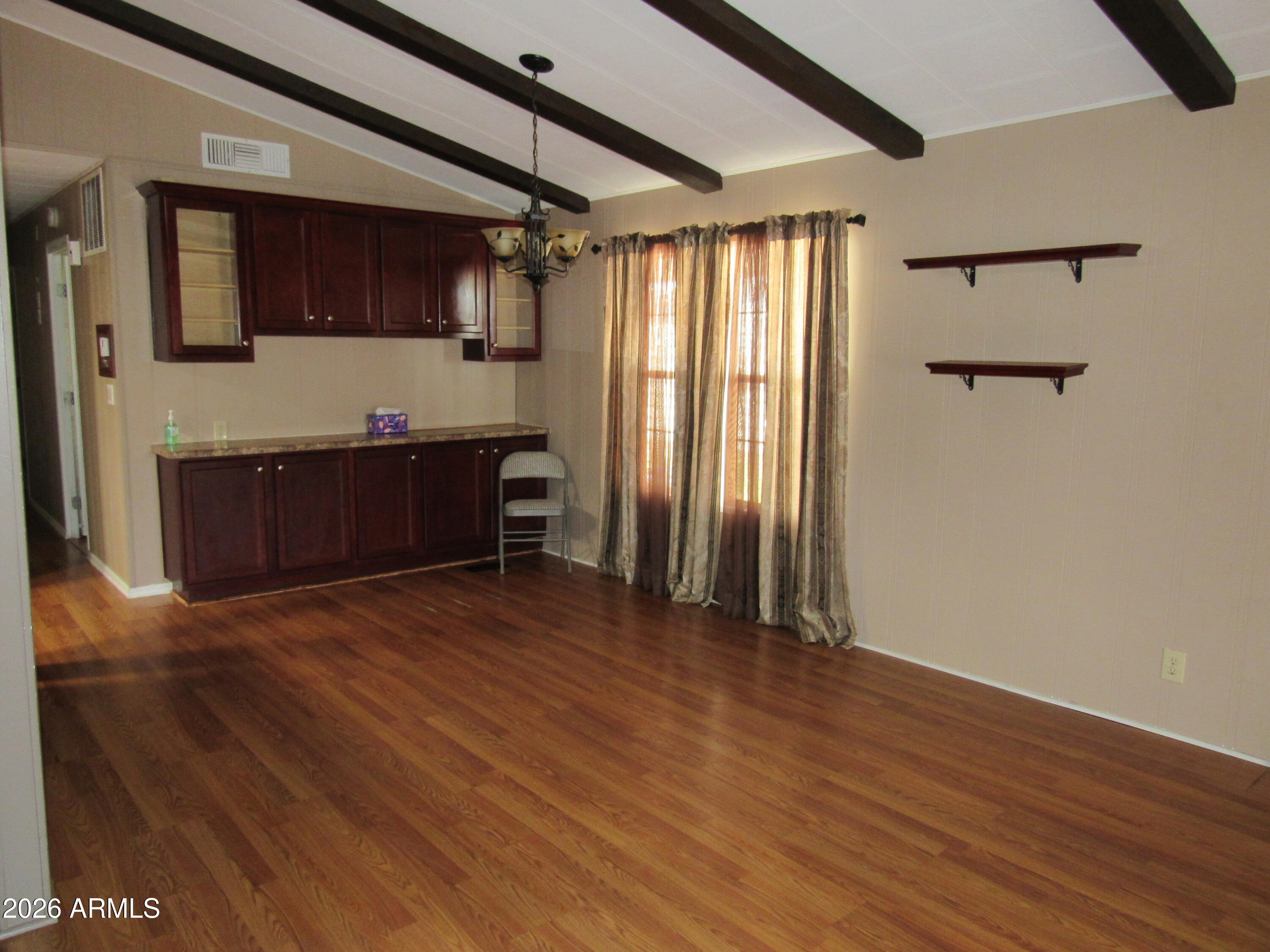 3411 S CAMINO SECO -- 527