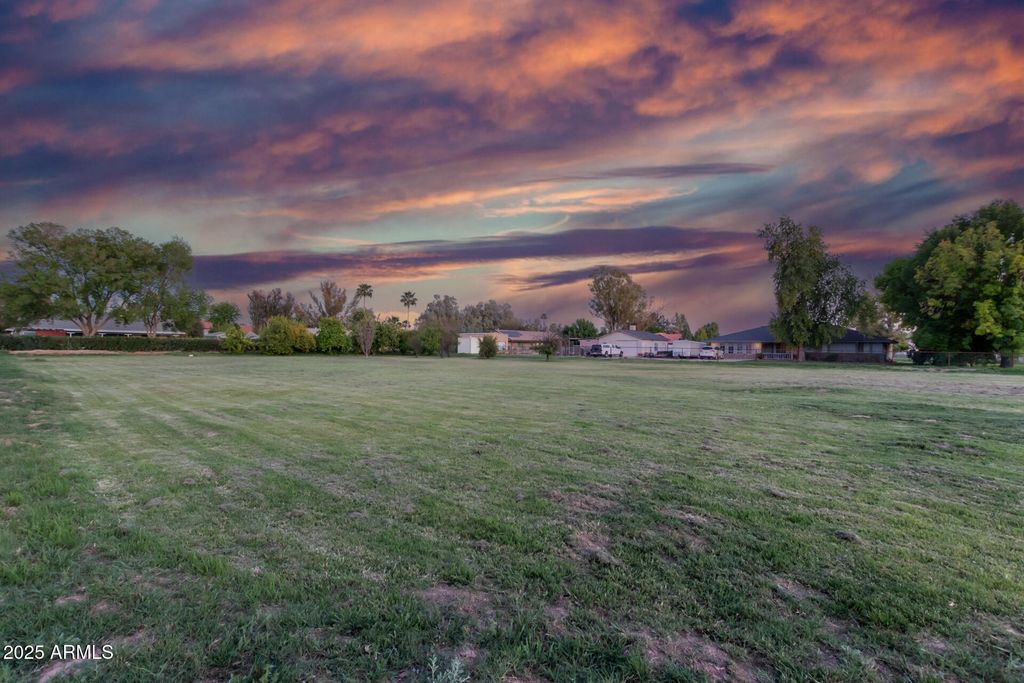 Photo of 000 E Creosote Lane #-, Gilbert, AZ 85298 (MLS # 6814210)