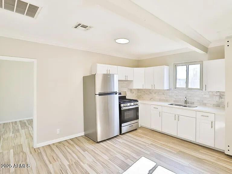 2501 E Culver Street Apt C