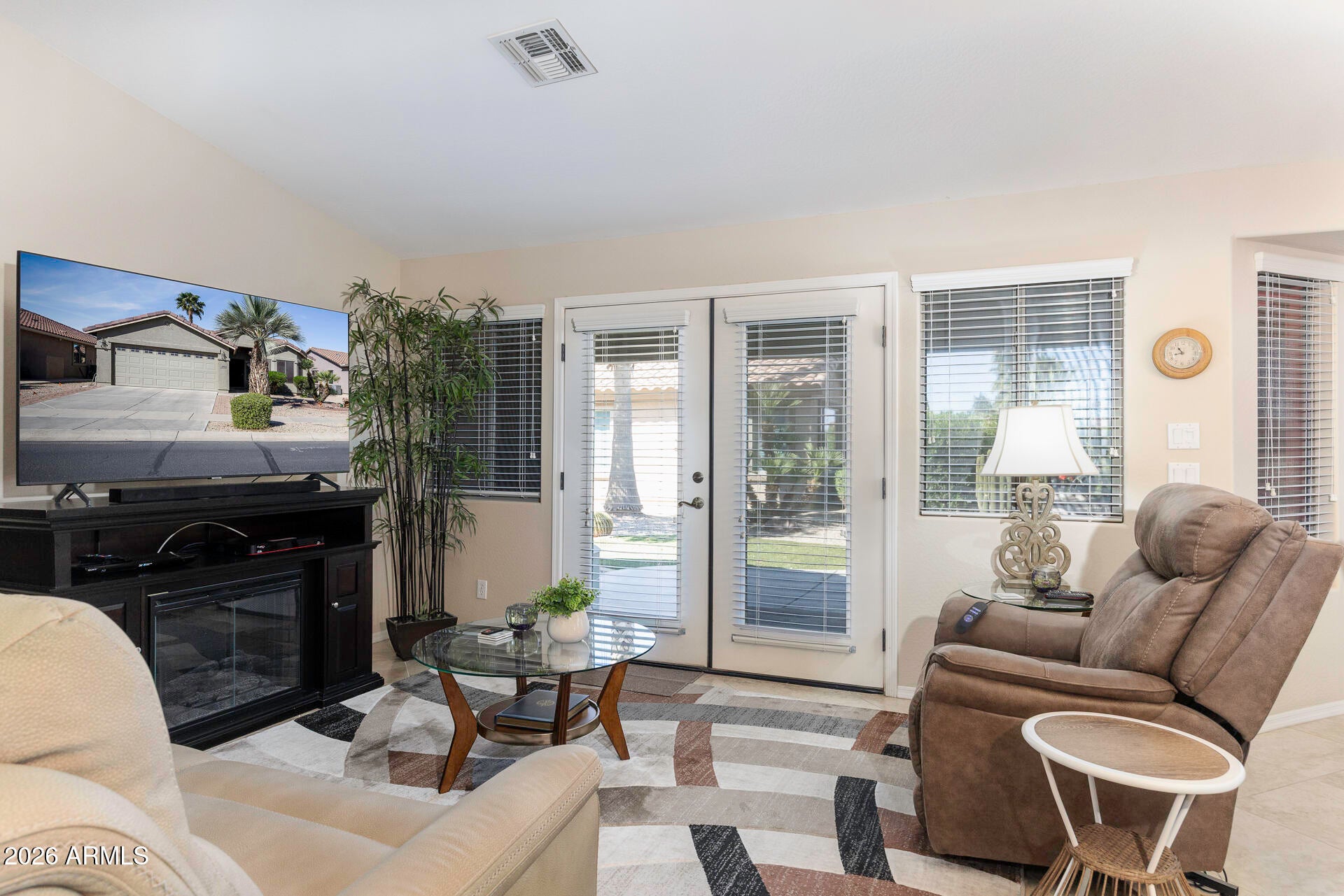 121 S AGUA FRIA Lane