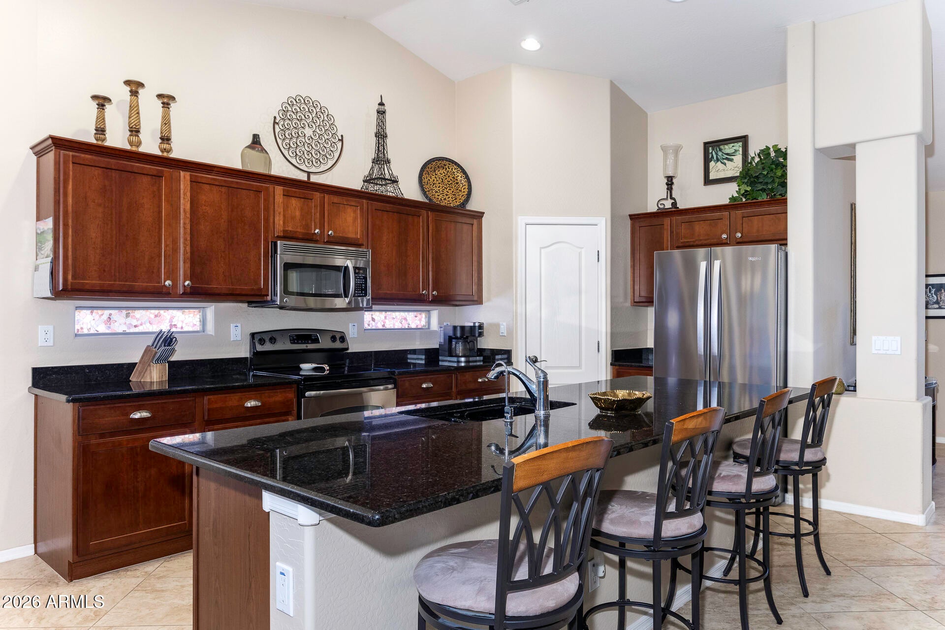121 S AGUA FRIA Lane