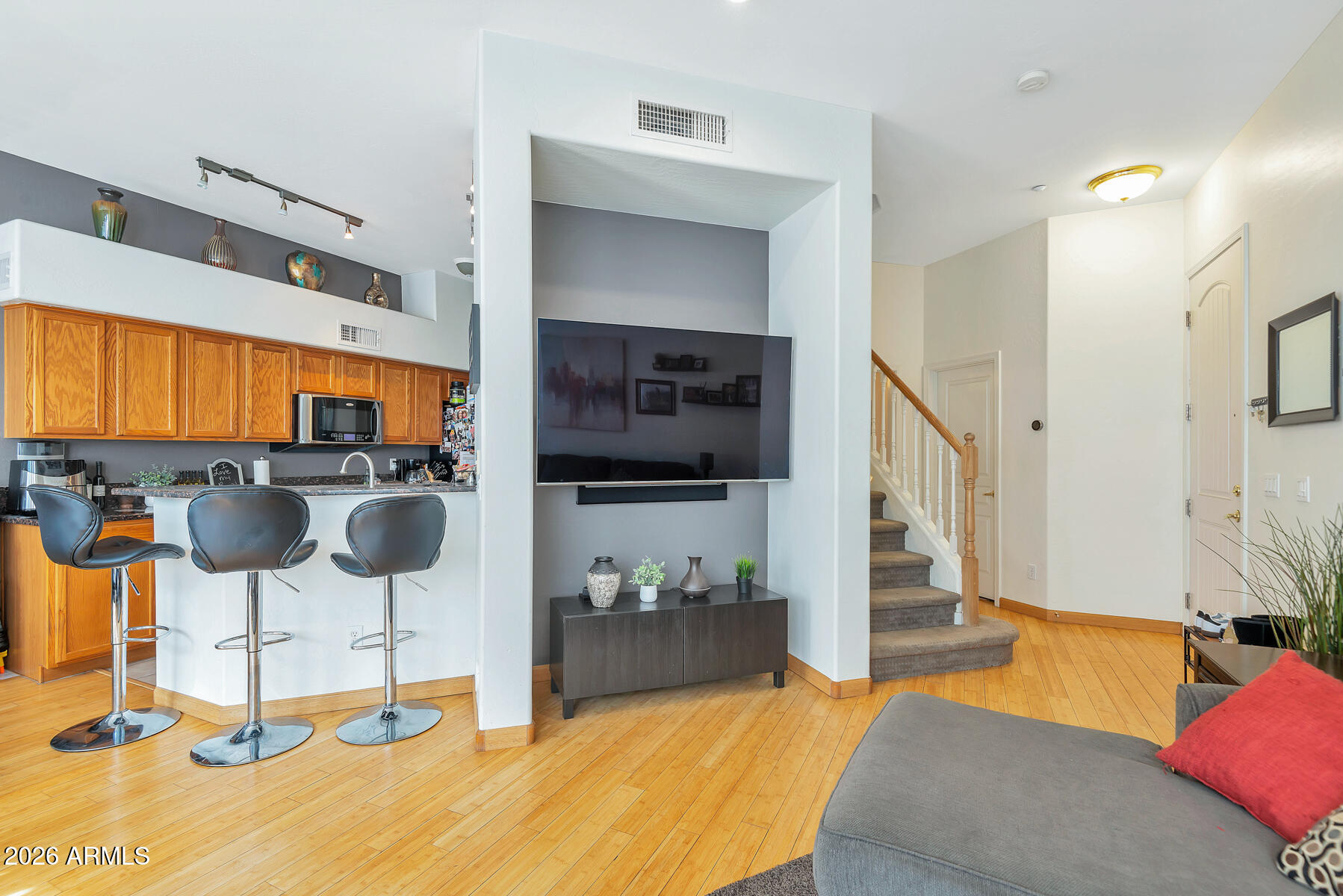 2019 E CAMPBELL Avenue 106