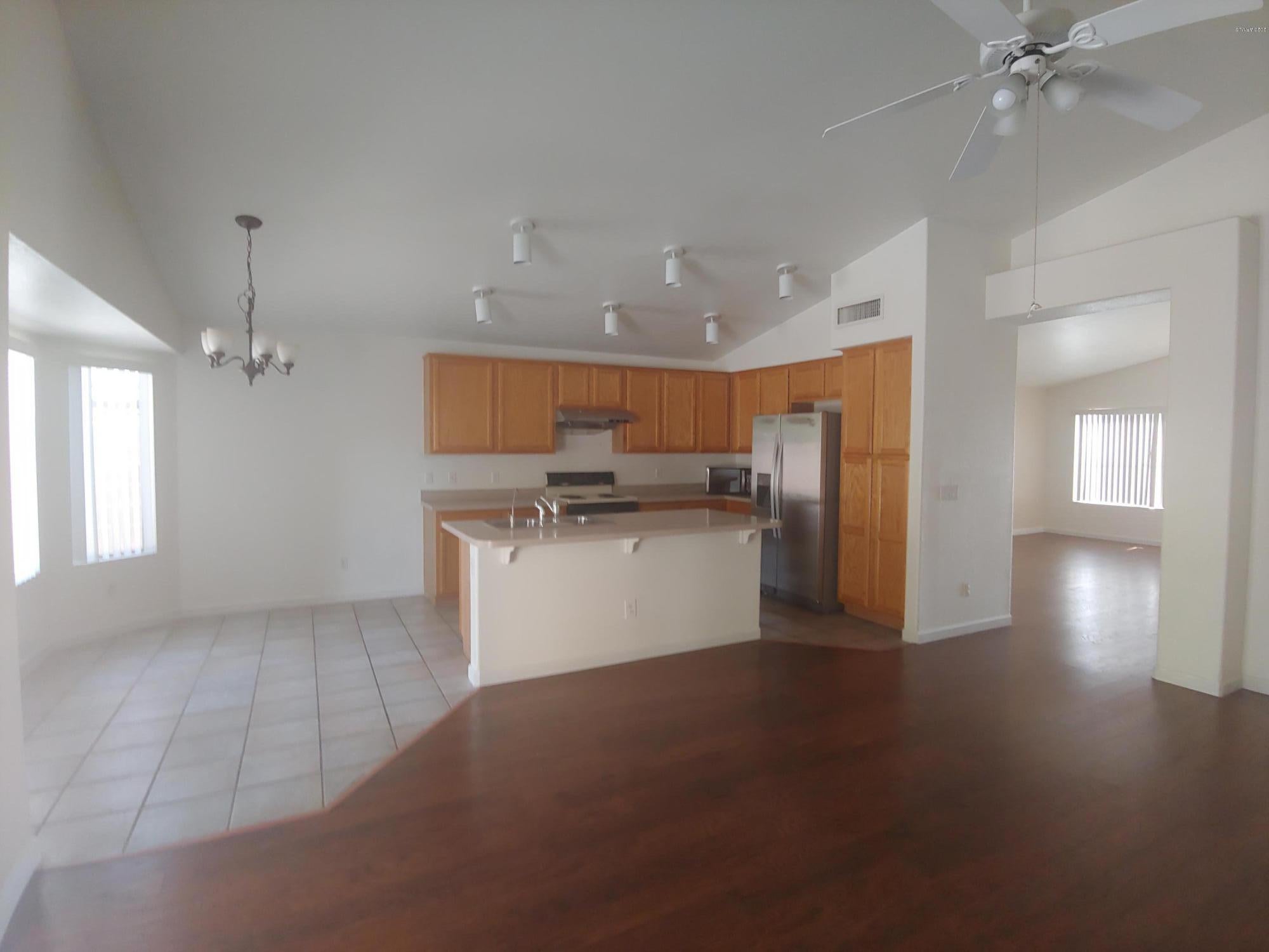 1110 W Raven Drive