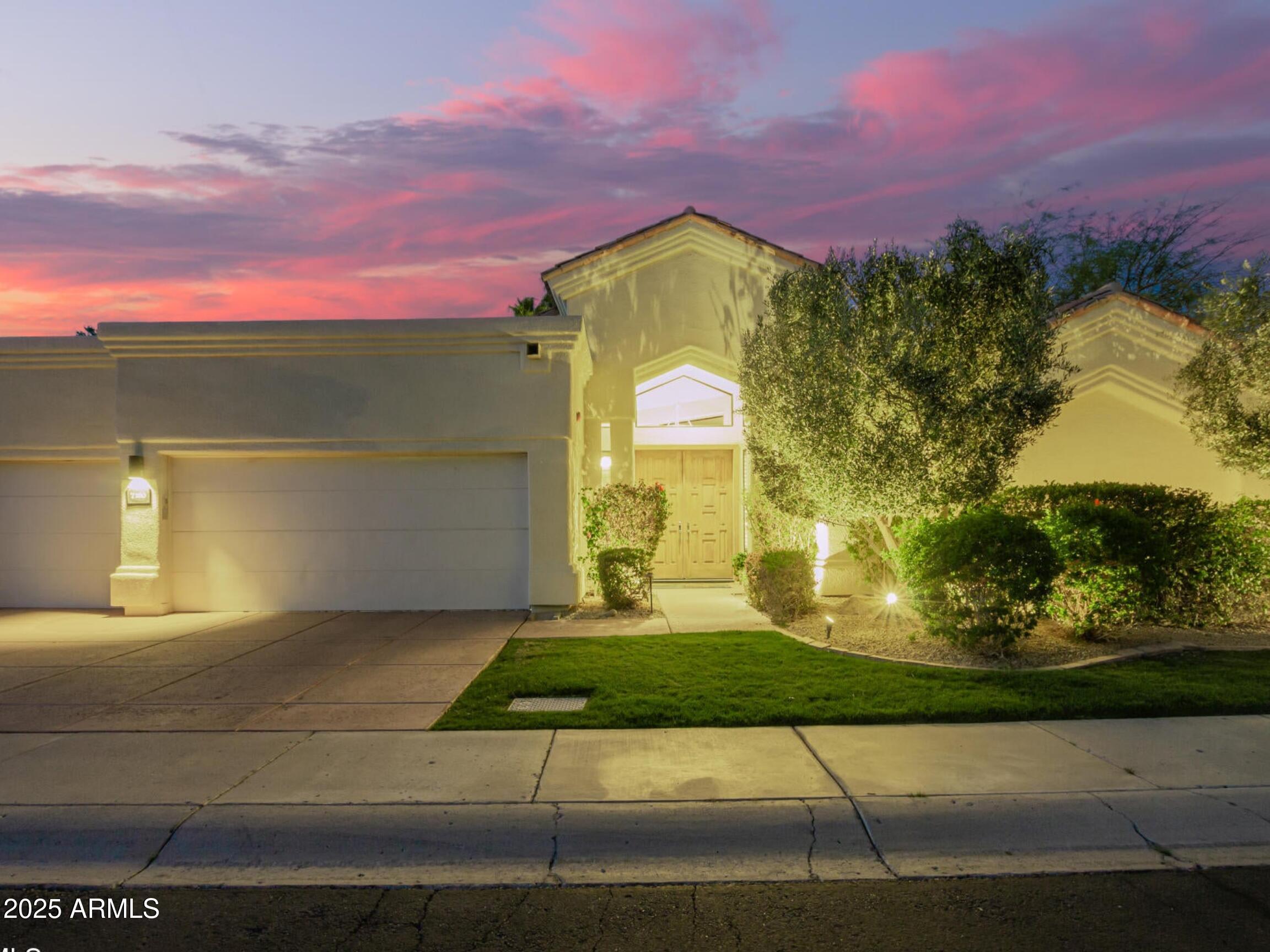 7380 E TURQUOISE Avenue