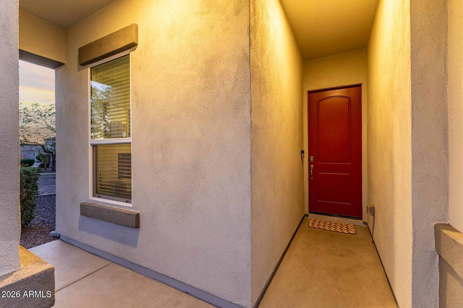 2314 E QUESTA Drive