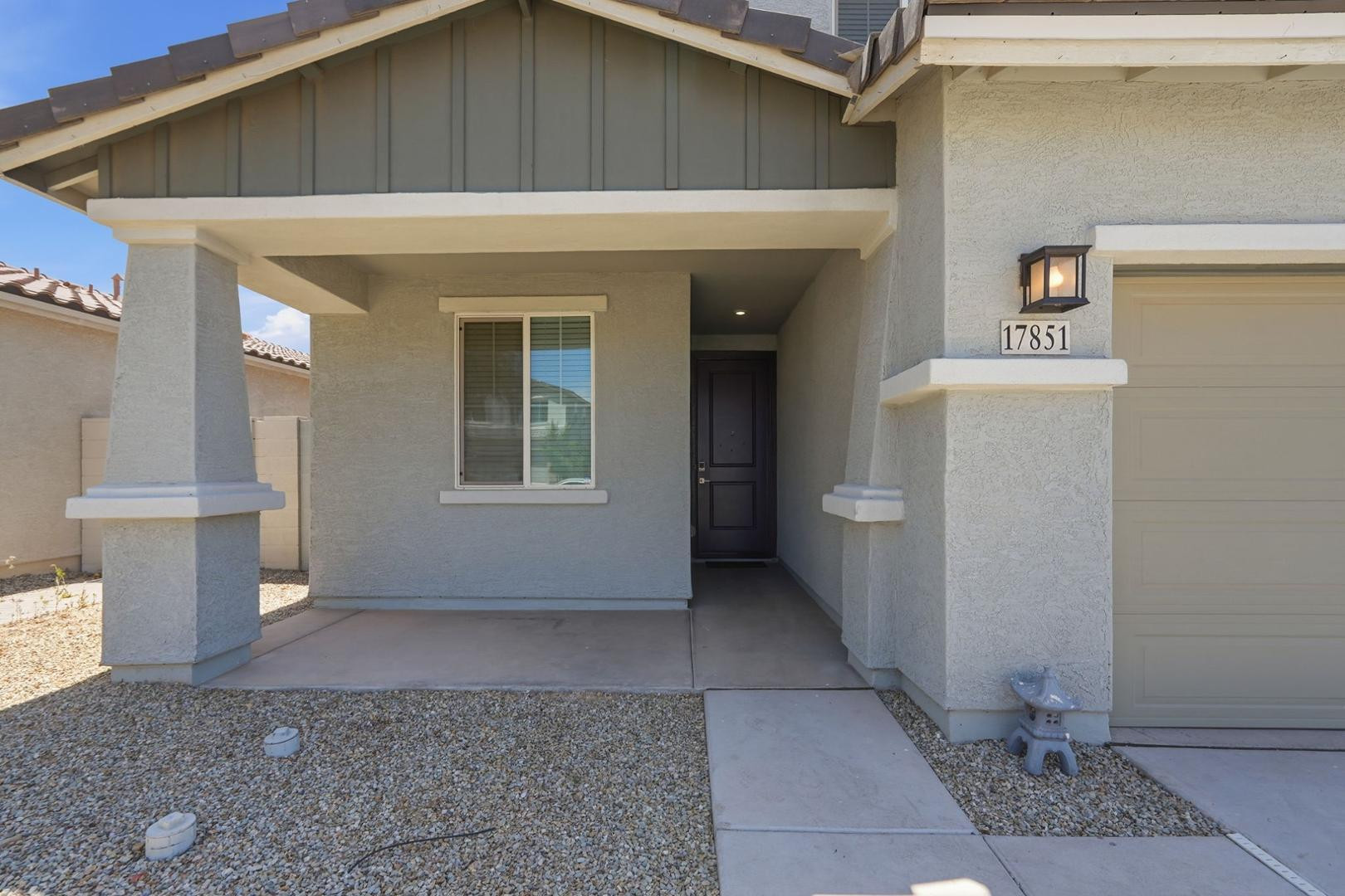 17851 W Daley Lane