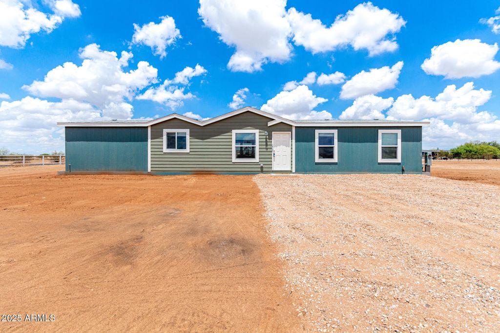 Photo of 10432 E Shallow Canyon Road, San Tan Valley, AZ 85143 (MLS # 6952900)