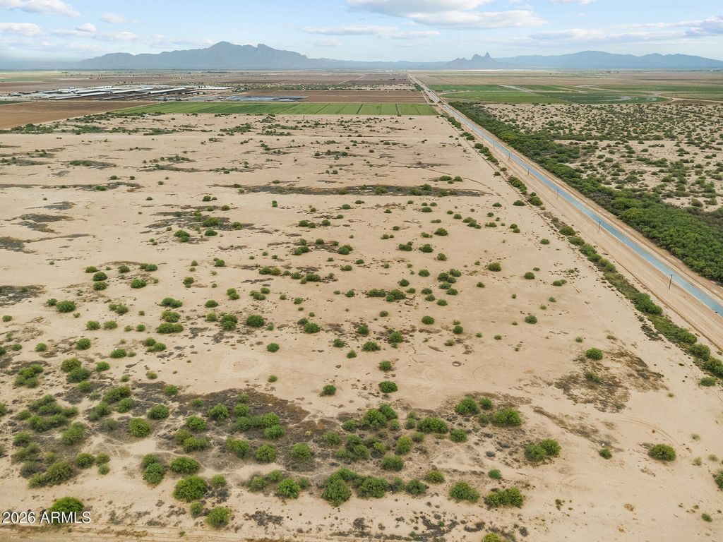 Photo of 0 W Hotts Road #-, Eloy, AZ 85131 (MLS # 7013298)