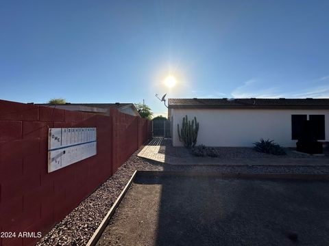 A home in El Mirage